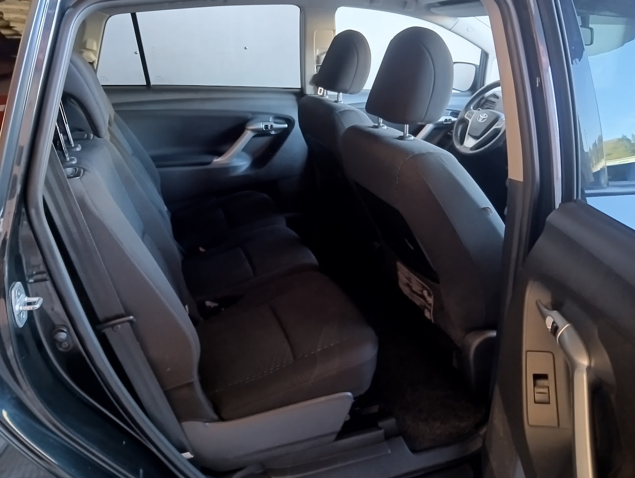 TOYOTA Verso 1.8 Linea Sol Premium-image-9