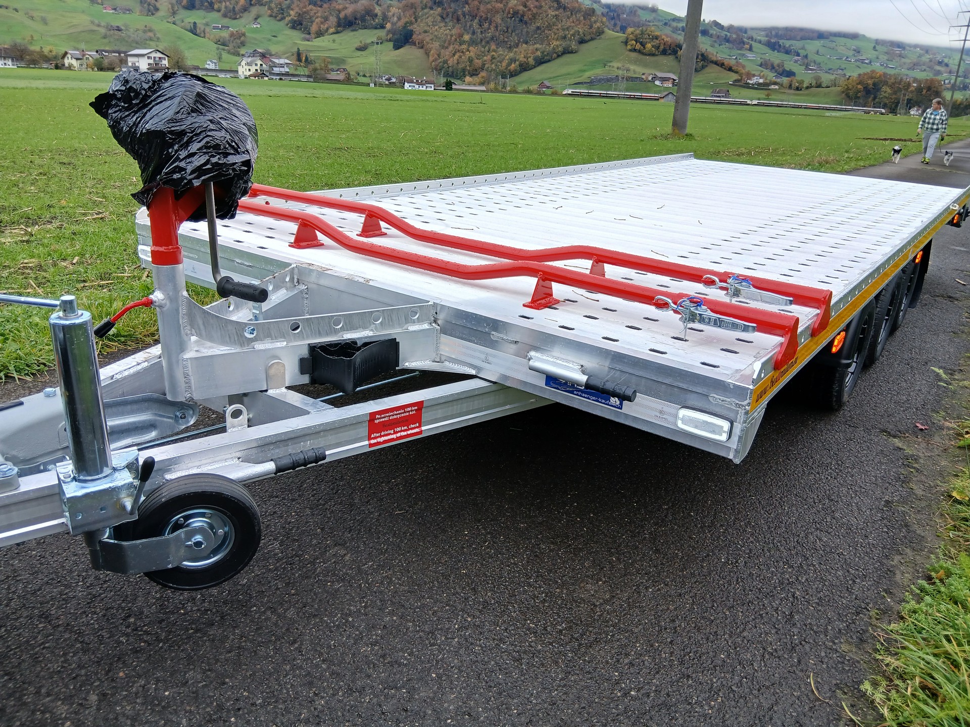 BESTTRAILERS SILVERSTONE 3'500kg Vollalu 5.2 Meter und 10 Zoll Räder-image-8