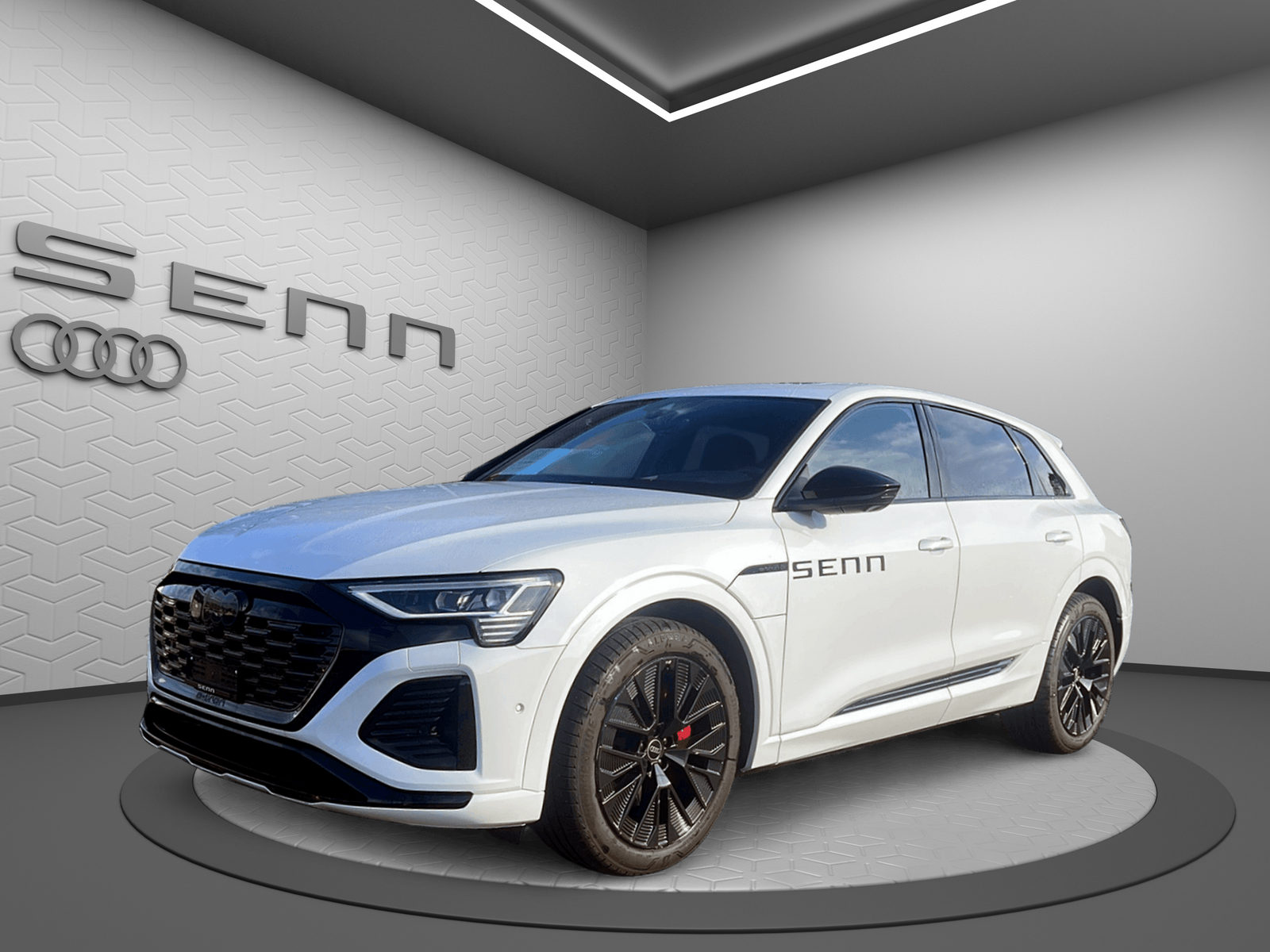 AUDI Q8 55 e-tron Black Edition quattro-image-0