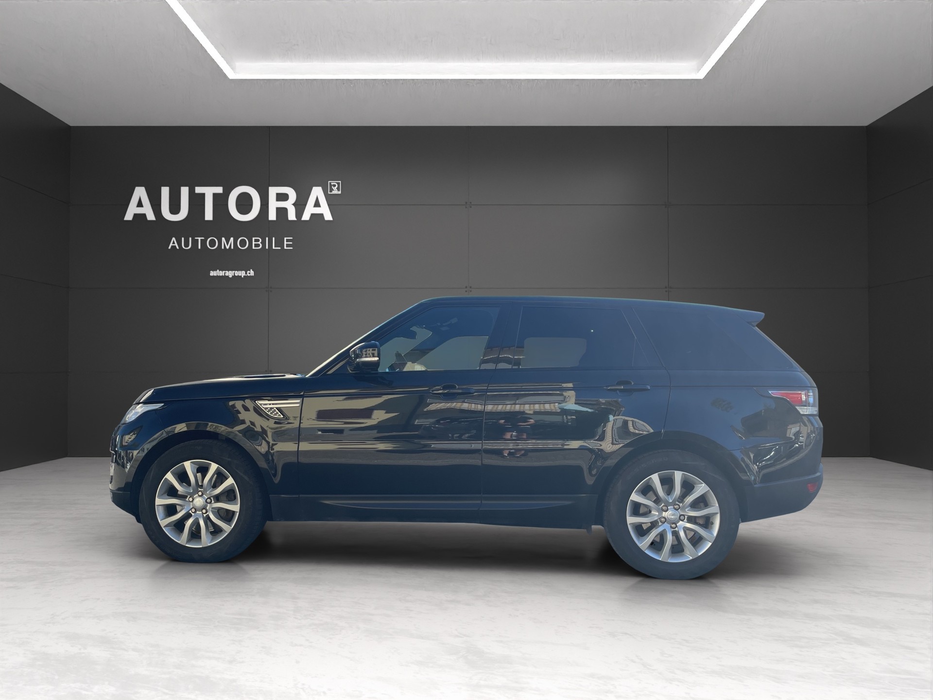 LAND ROVER Range Rover Sport 3.0 SDV6 HSE Dynamic Automatic-image-3