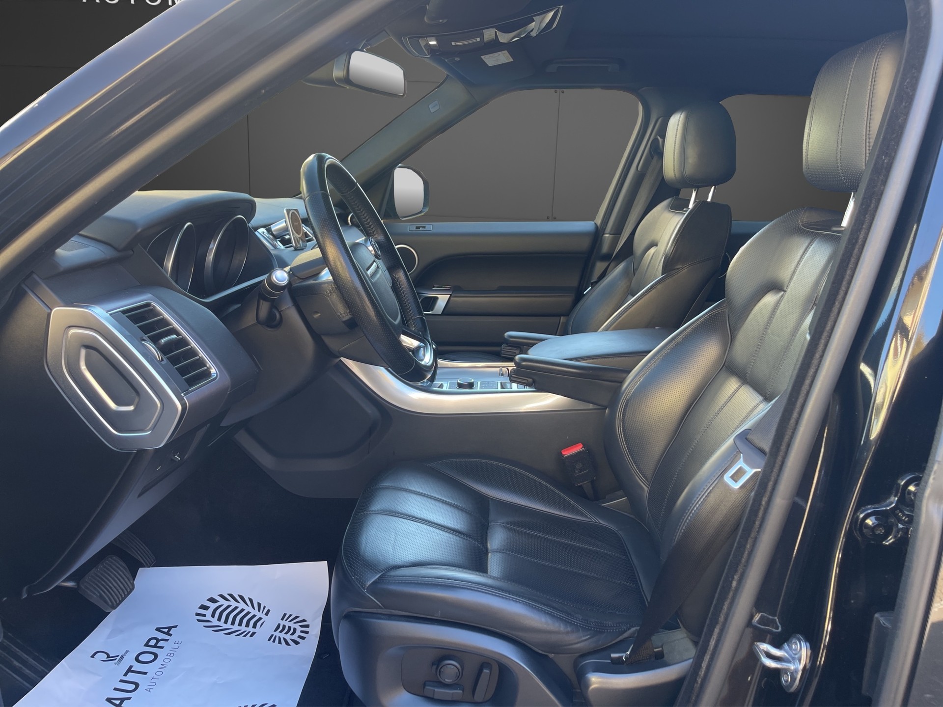 LAND ROVER Range Rover Sport 3.0 SDV6 HSE Dynamic Automatic-image-8