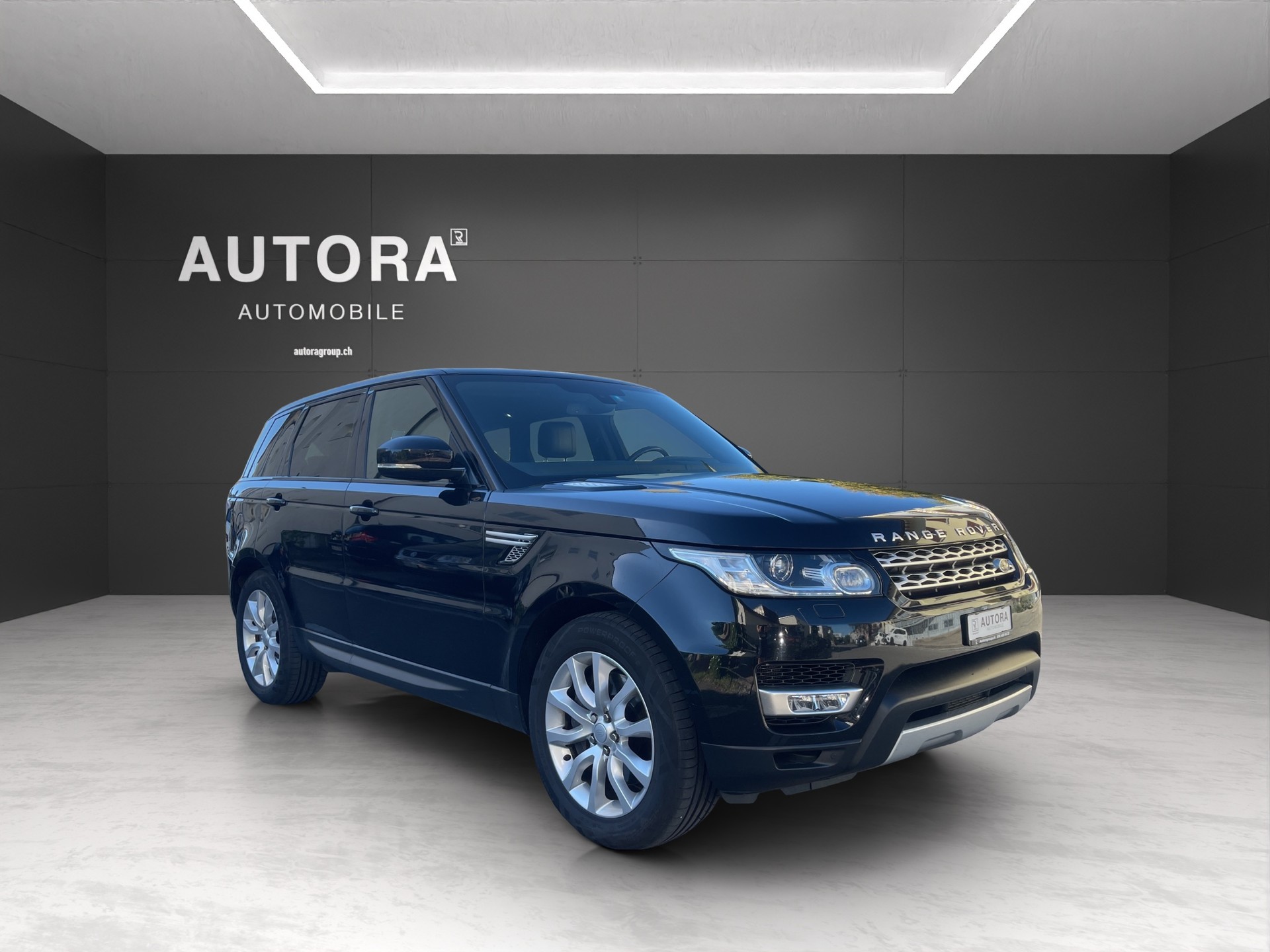 LAND ROVER Range Rover Sport 3.0 SDV6 HSE Dynamic Automatic-image-0
