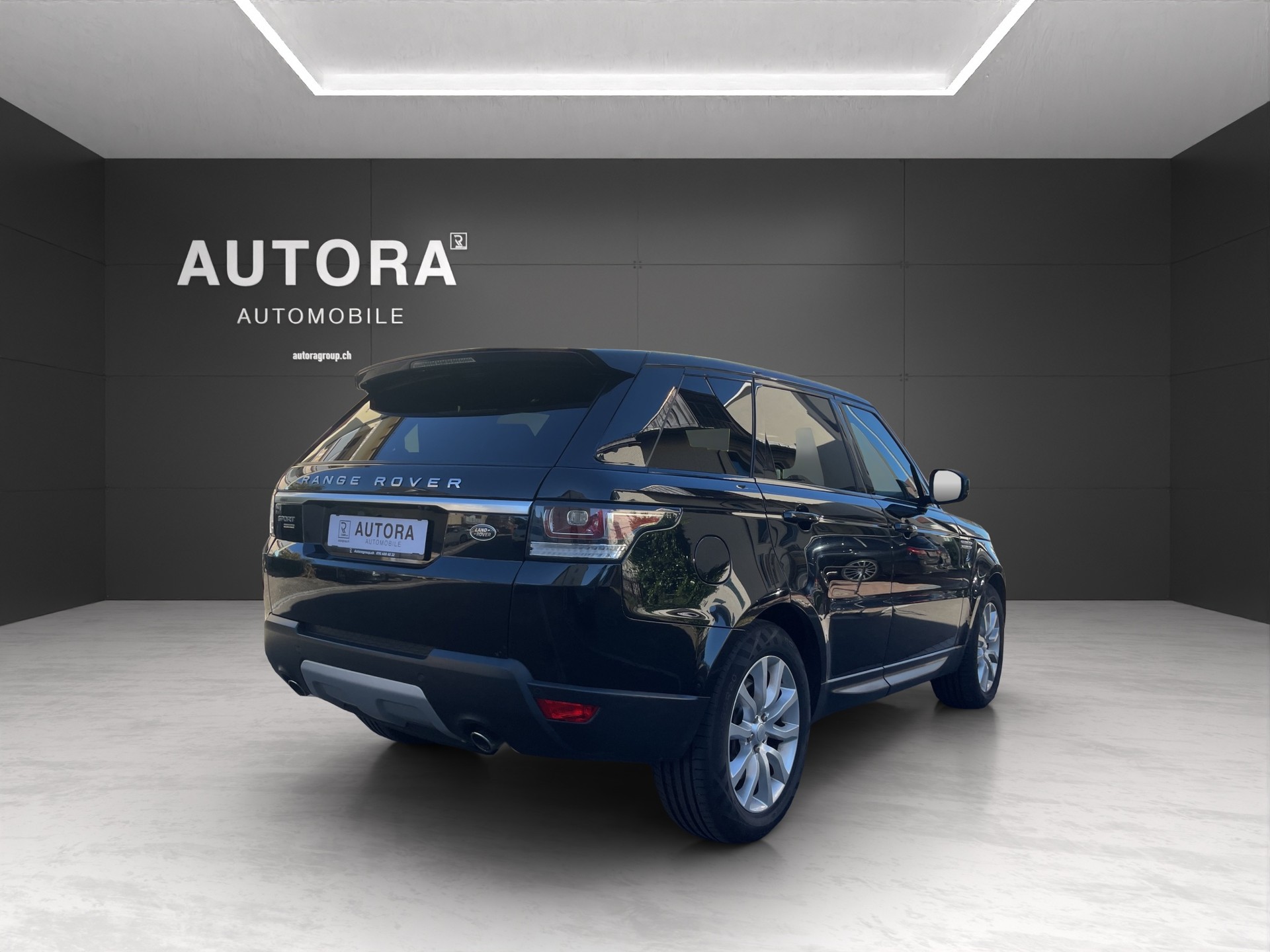 LAND ROVER Range Rover Sport 3.0 SDV6 HSE Dynamic Automatic-image-6
