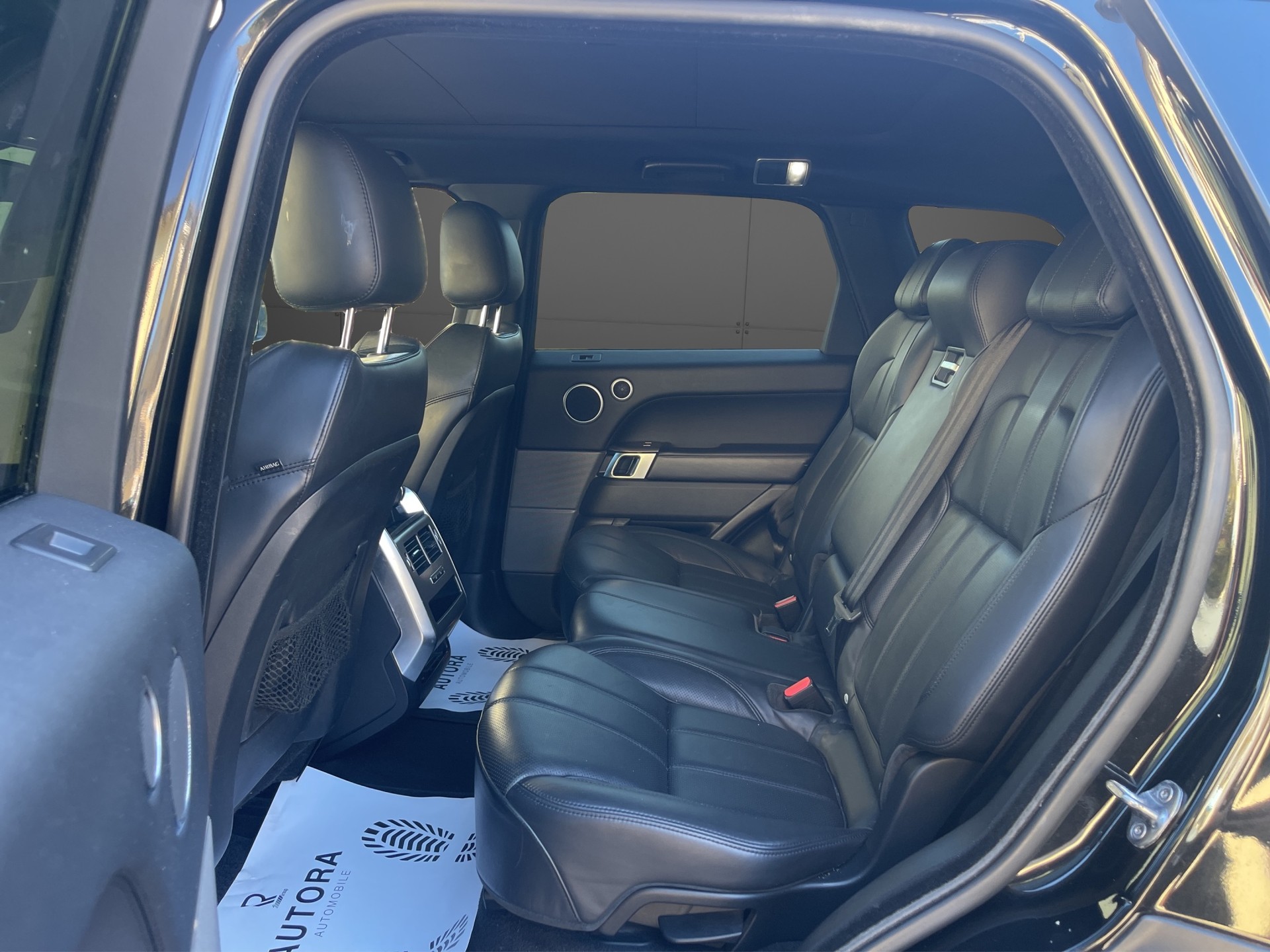 LAND ROVER Range Rover Sport 3.0 SDV6 HSE Dynamic Automatic-image-12