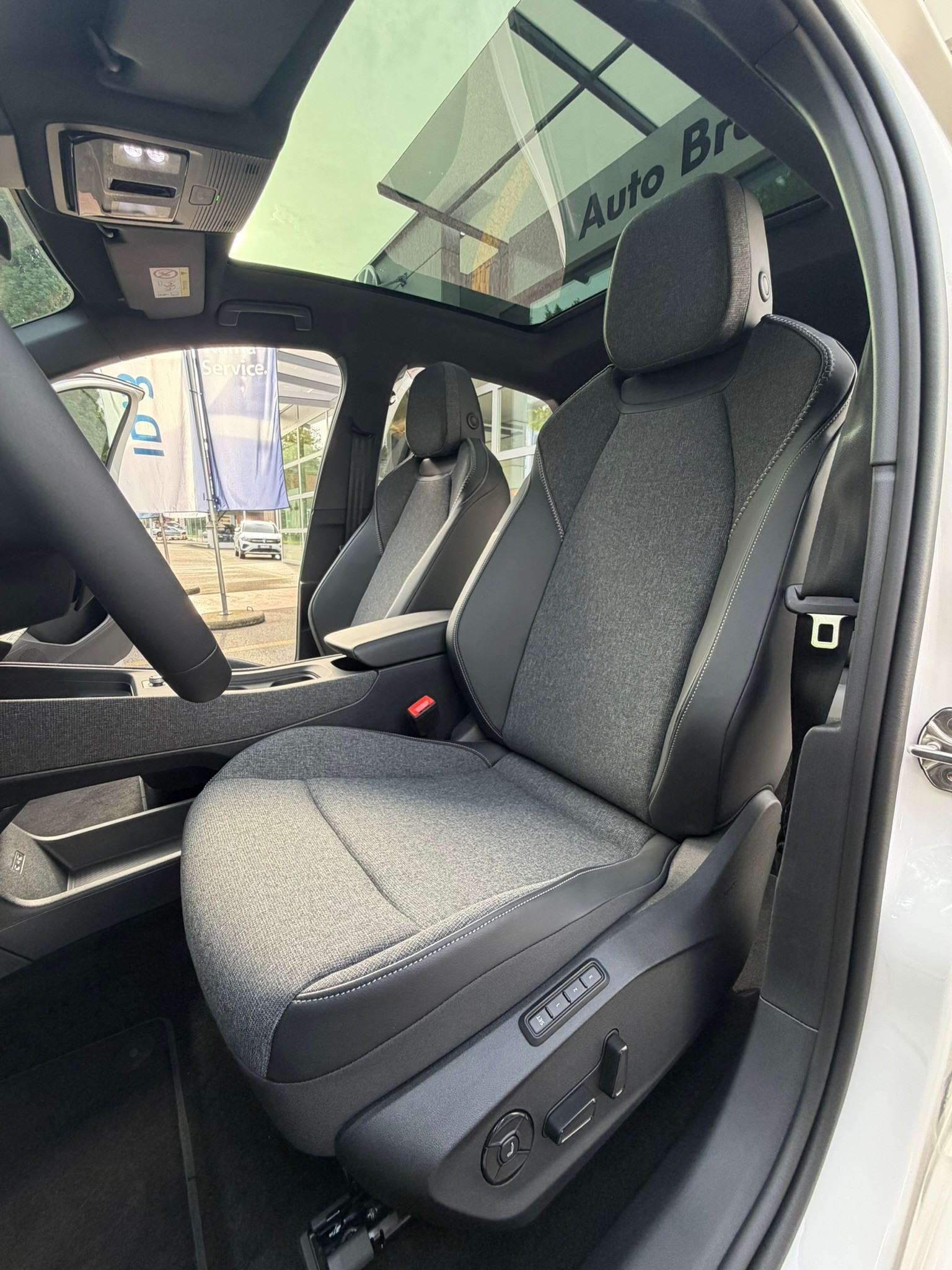 VW ID.Polo 52 kWh Style Edition One Plus-image-11
