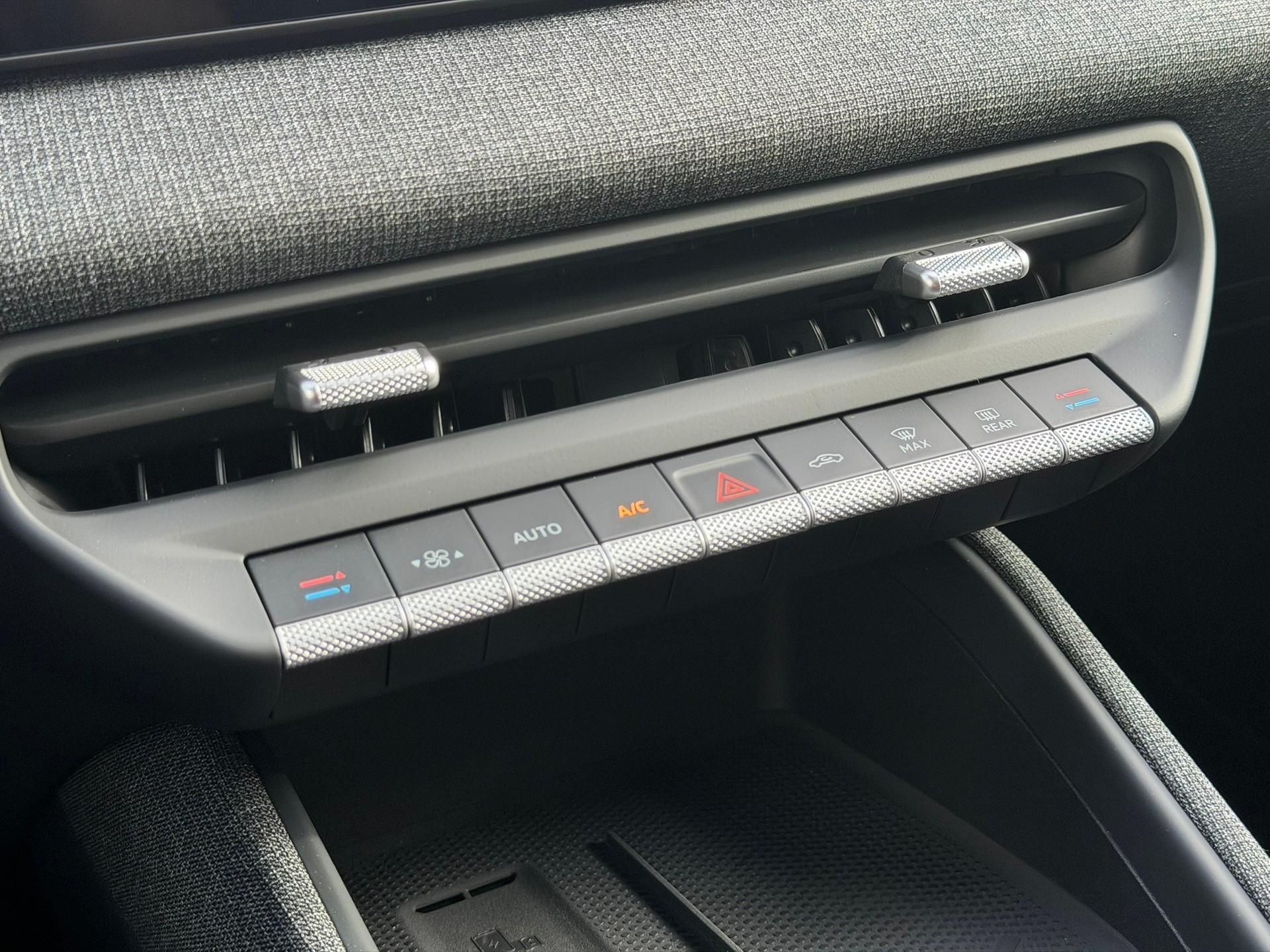 VW ID.Polo 52 kWh Style Edition One Plus-image-28