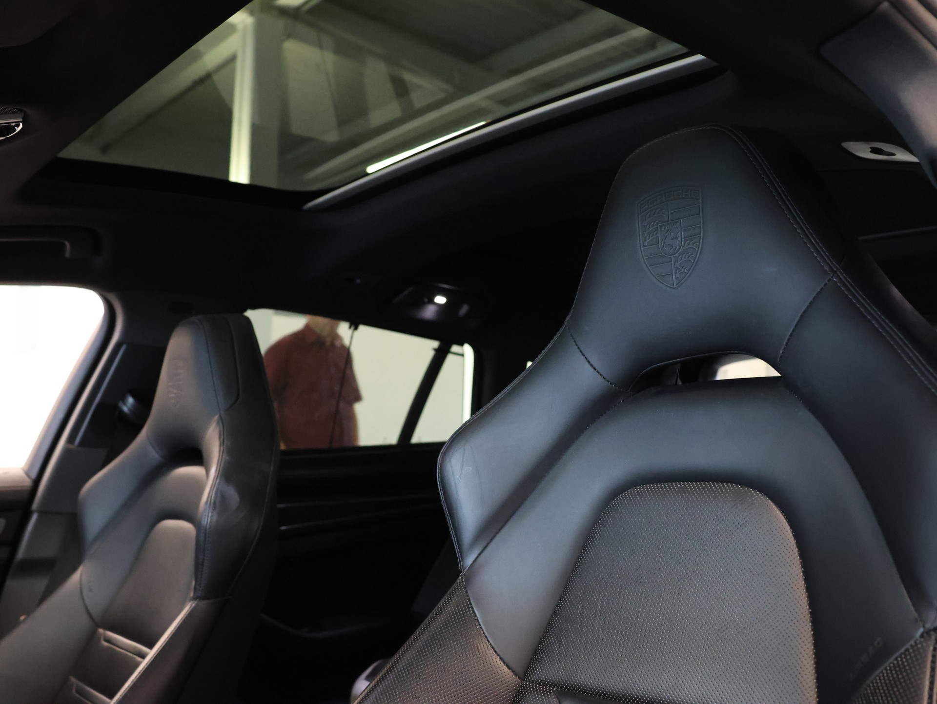PORSCHE Panamera 4 E-Hybrid Sport Turismo PDK *SPORT-CHRONO*-image-15