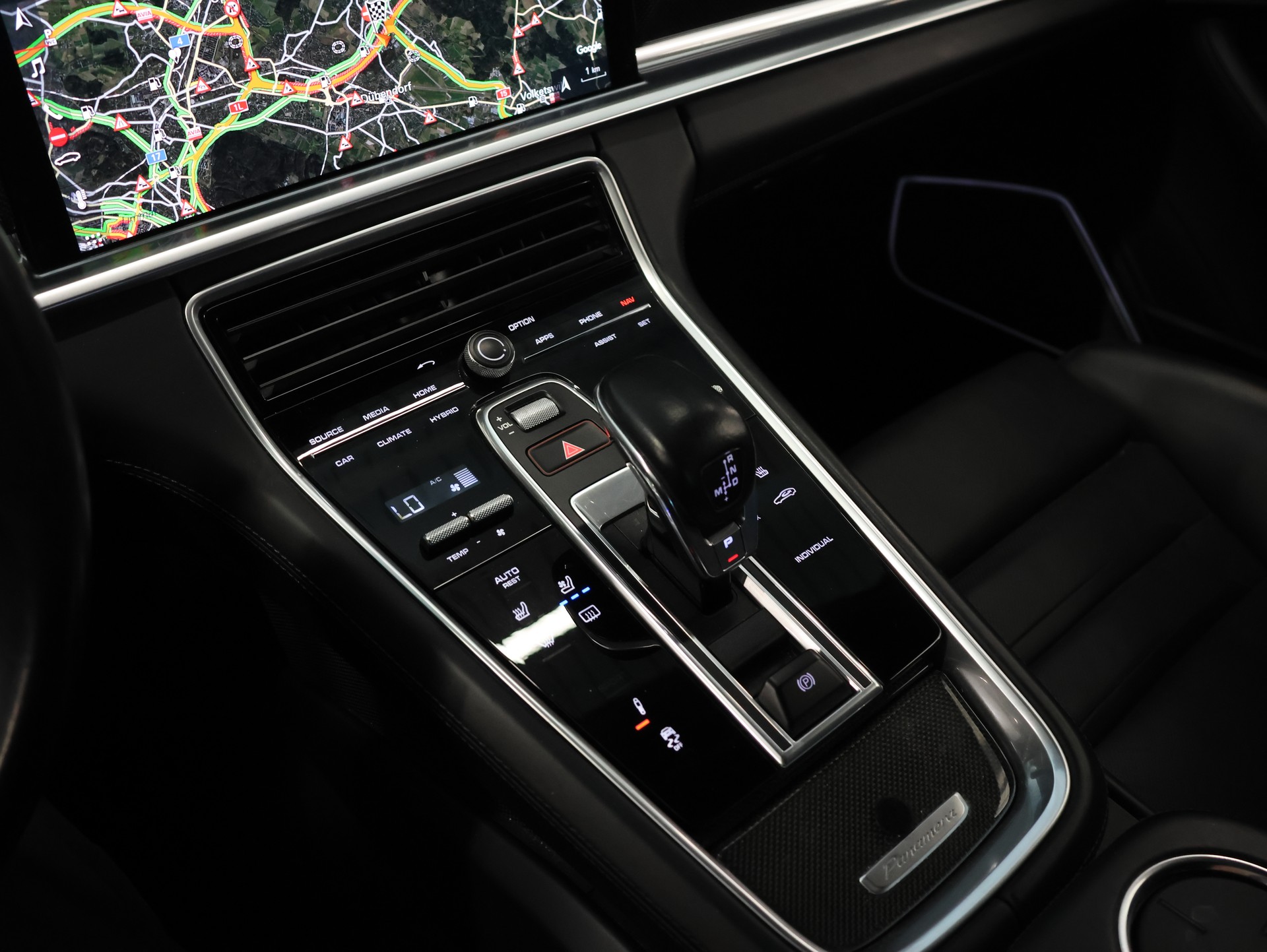 PORSCHE Panamera 4 E-Hybrid Sport Turismo PDK *SPORT-CHRONO*-image-29