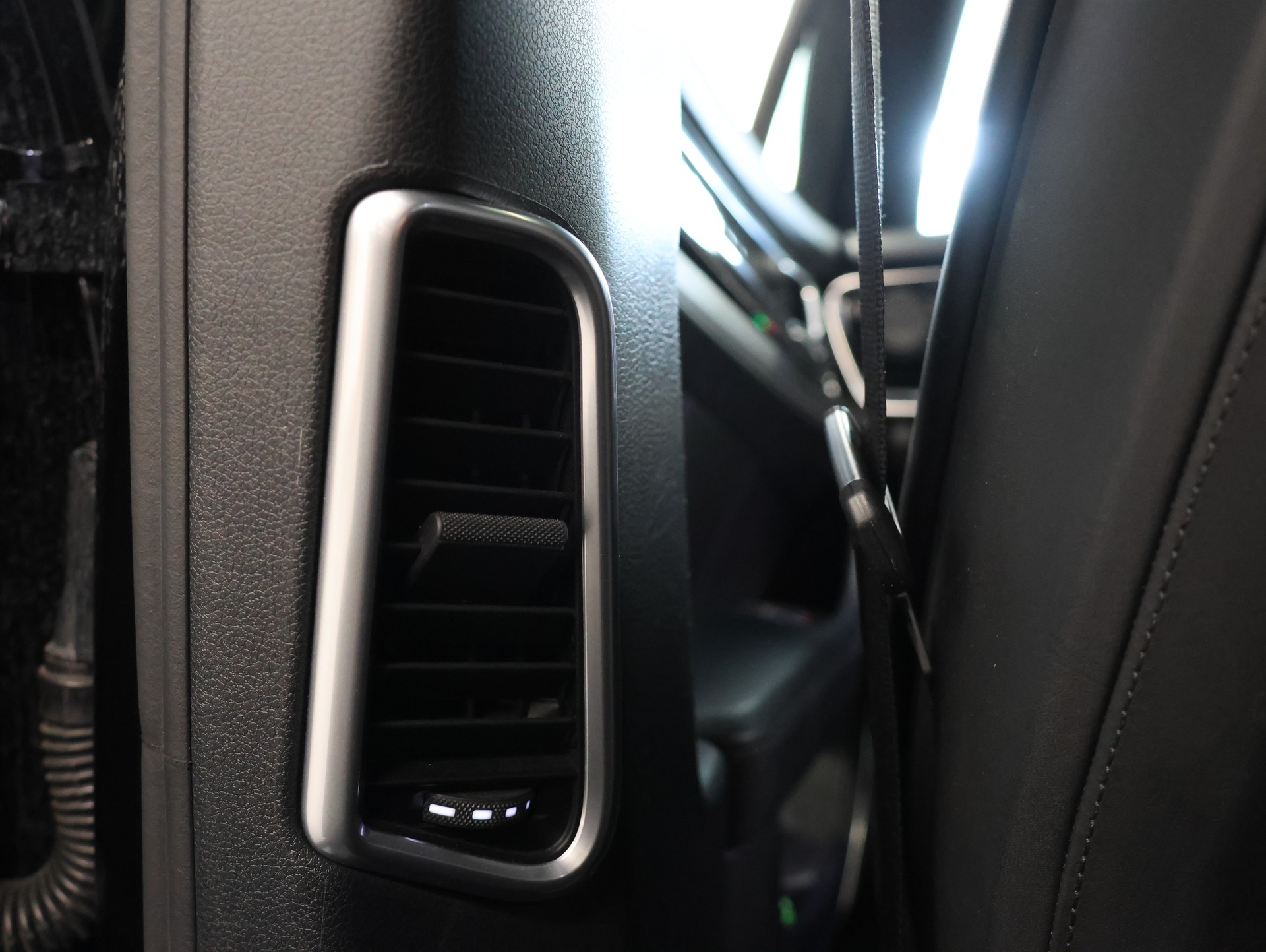 PORSCHE Panamera 4 E-Hybrid Sport Turismo PDK *SPORT-CHRONO*-image-39