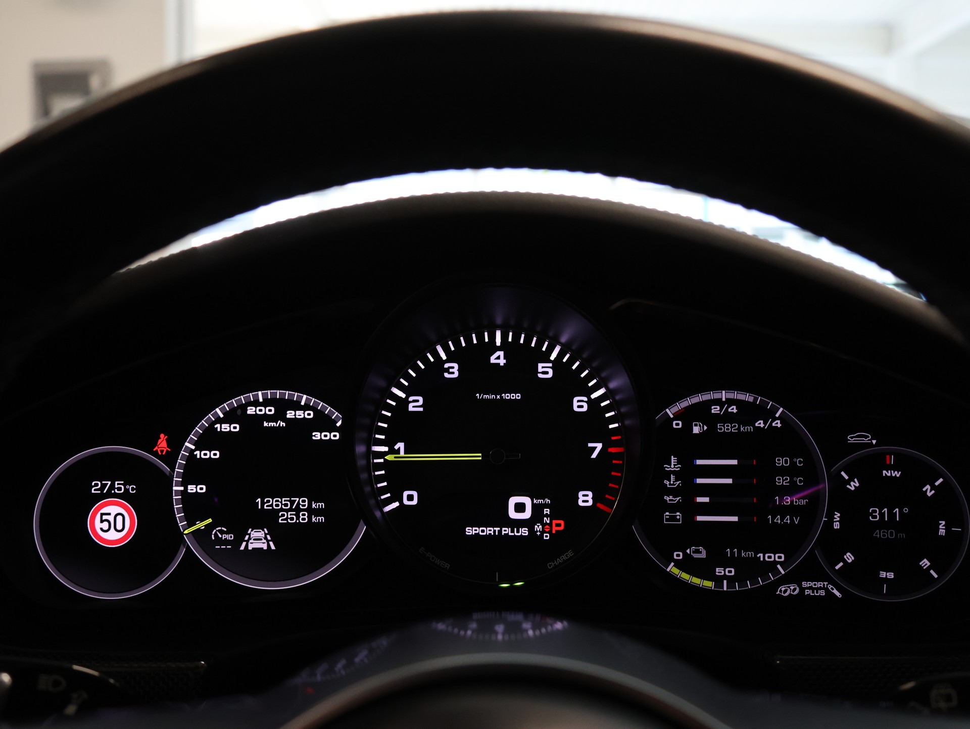 PORSCHE Panamera 4 E-Hybrid Sport Turismo PDK *SPORT-CHRONO*-image-19