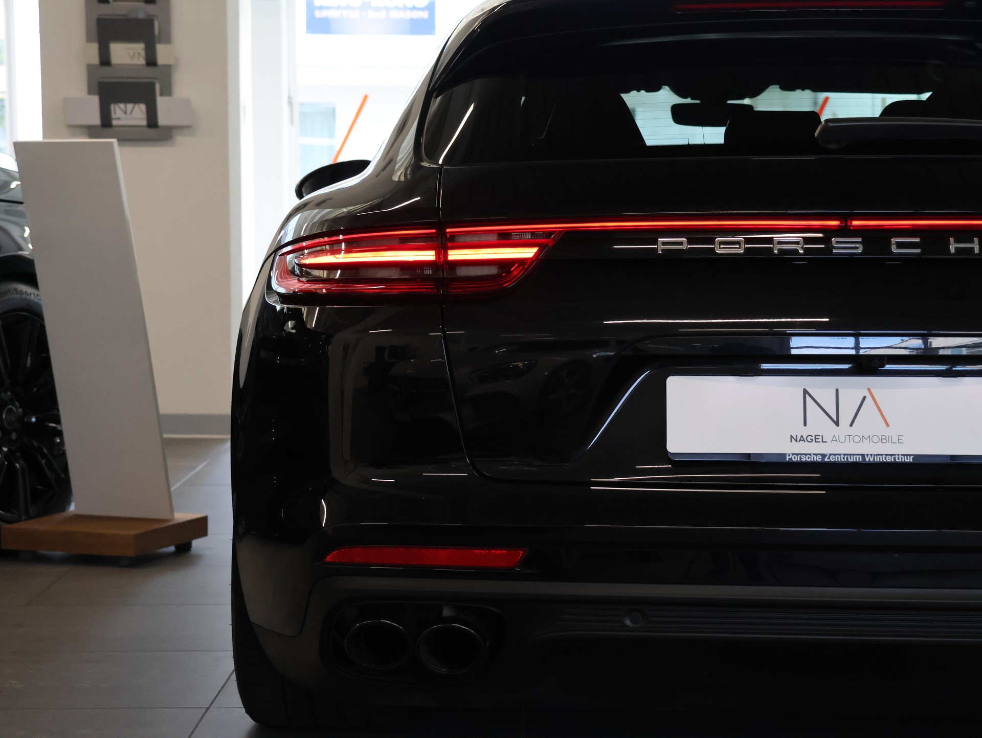 PORSCHE Panamera 4 E-Hybrid Sport Turismo PDK *SPORT-CHRONO*-image-5