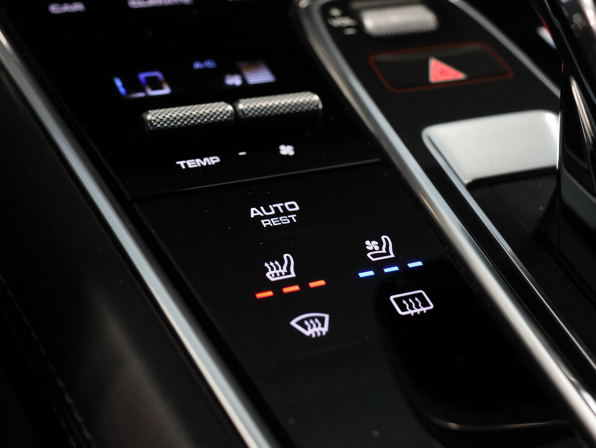 PORSCHE Panamera 4 E-Hybrid Sport Turismo PDK *SPORT-CHRONO*-image-30
