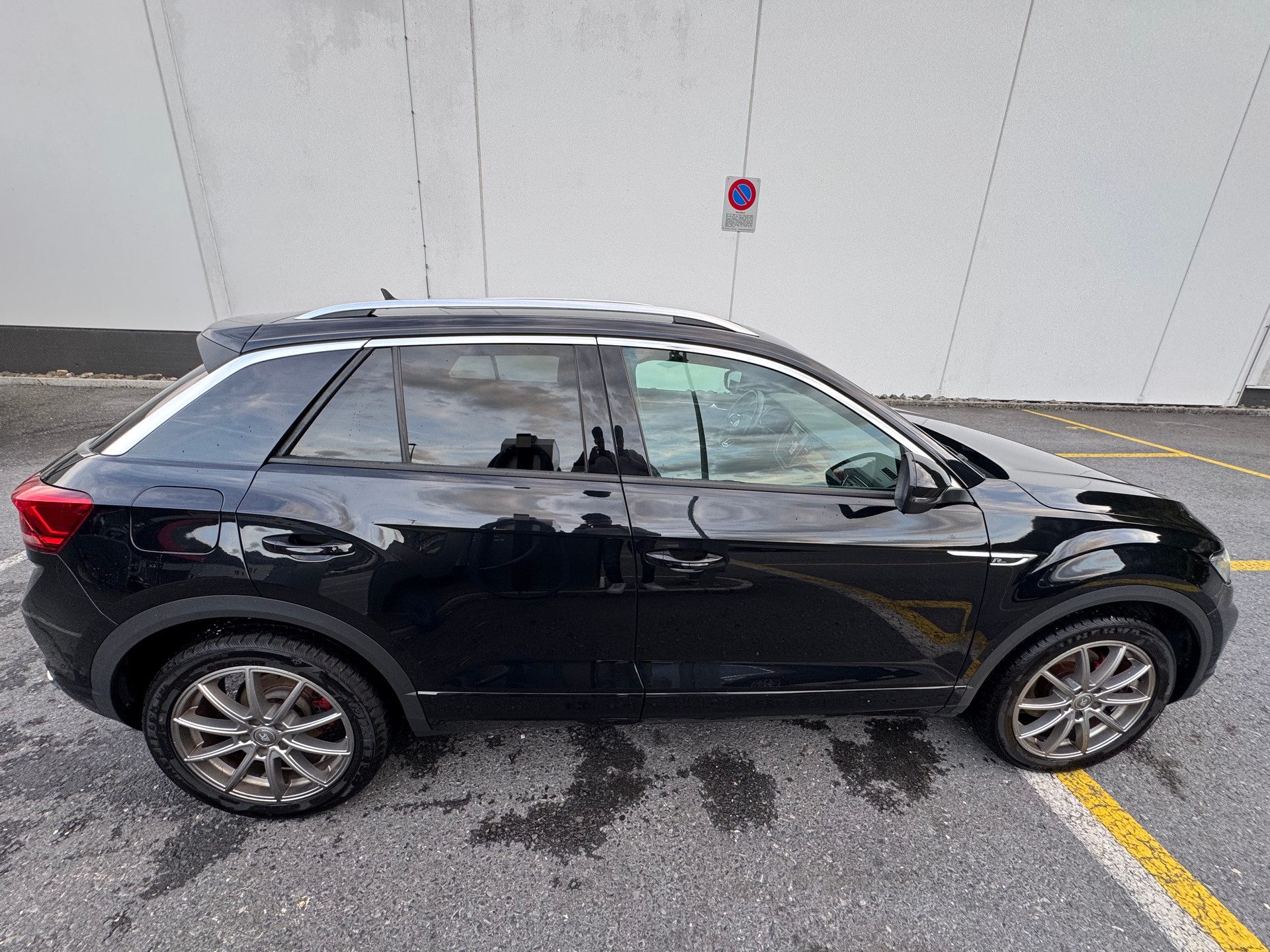 VW 2.0 TSI R Sport DSG 4motion- 8 Fachbereift-image-1