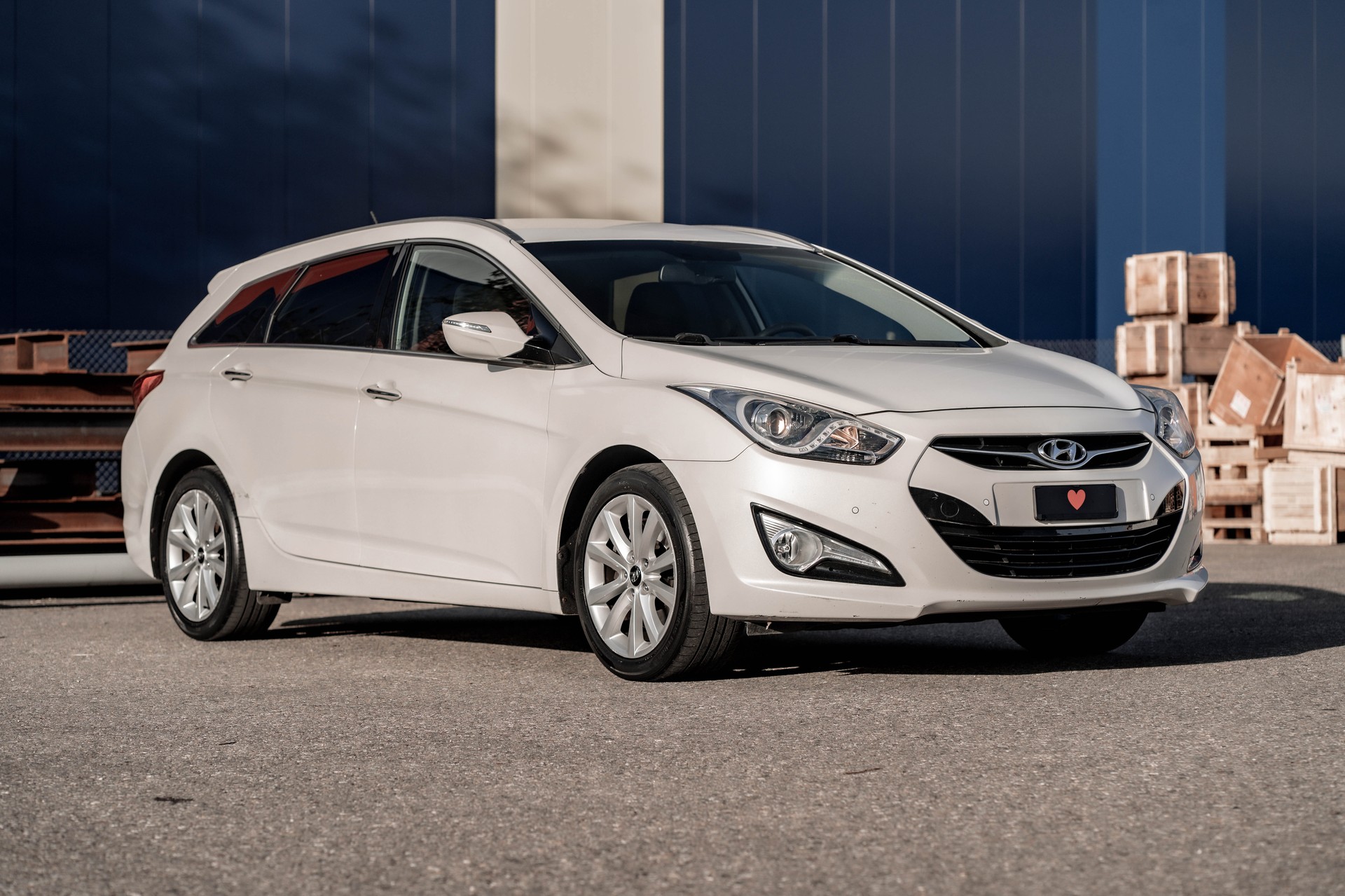 HYUNDAI i40 Wagon 2.0 GDi Style * FRISCH AB MFK * NEUE KUPPLUNG *-image-2