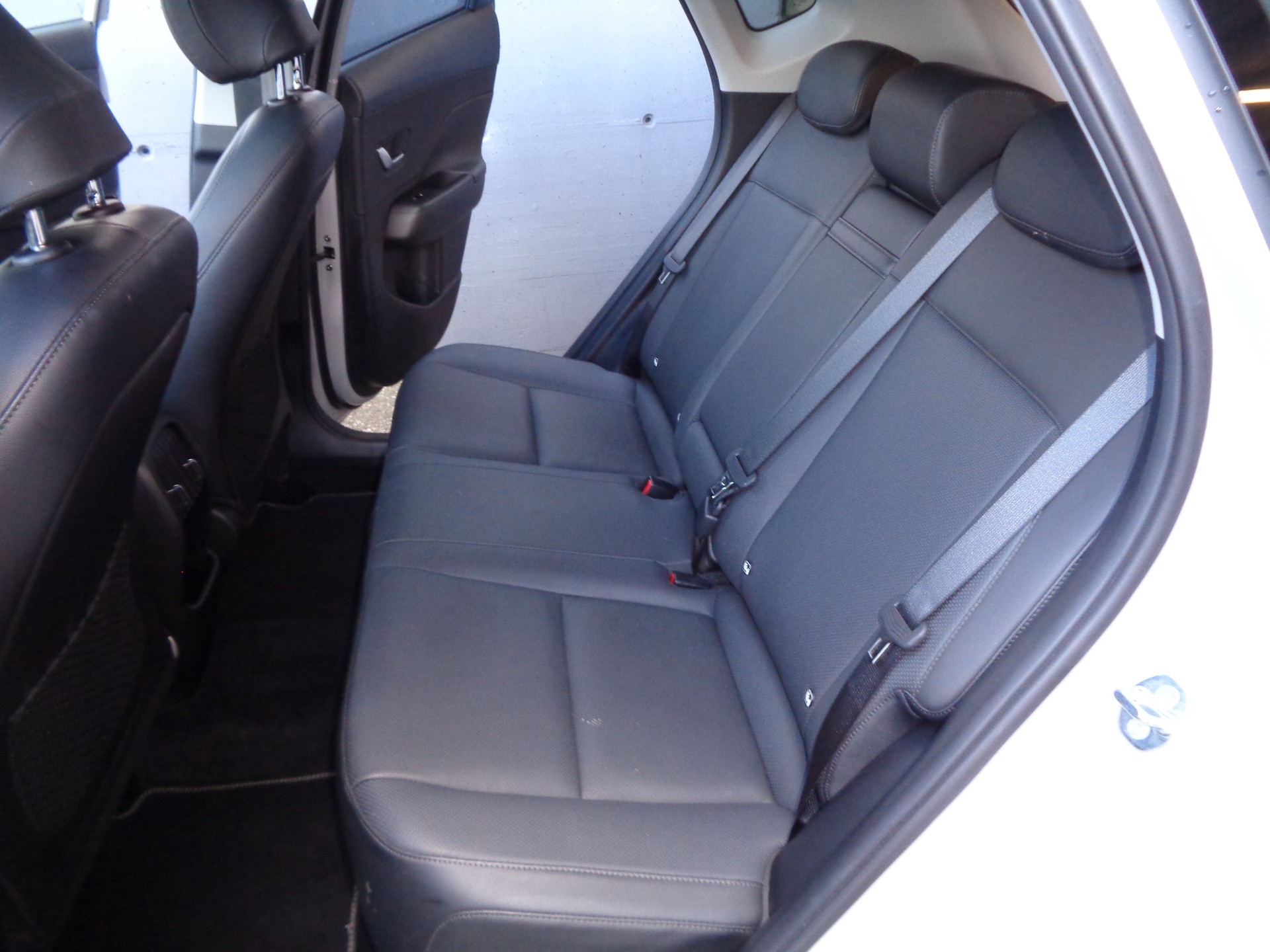 HYUNDAI Kona 1.6 GDi HEV Vertex DCT-image-15