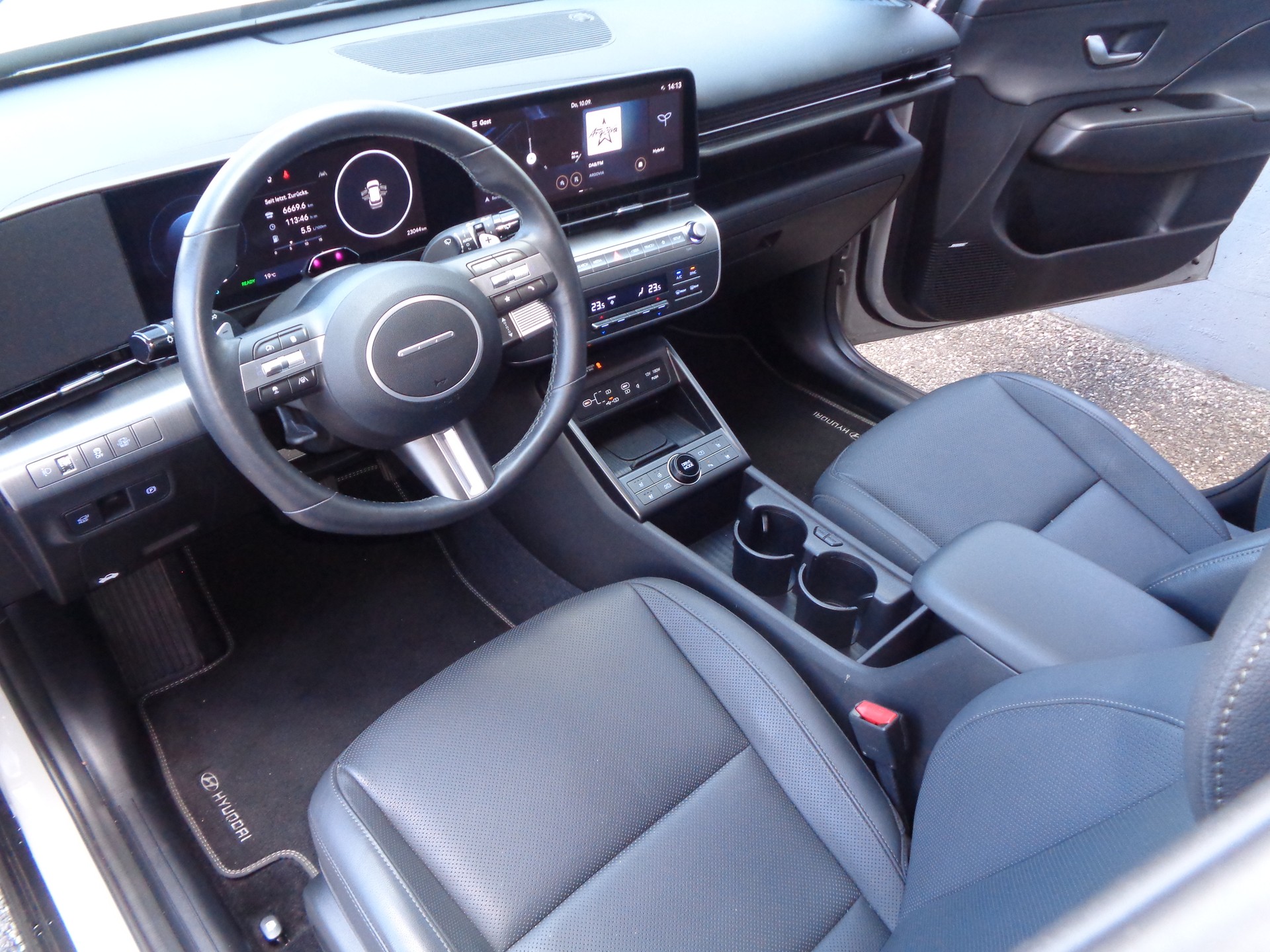 HYUNDAI Kona 1.6 GDi HEV Vertex DCT-image-6
