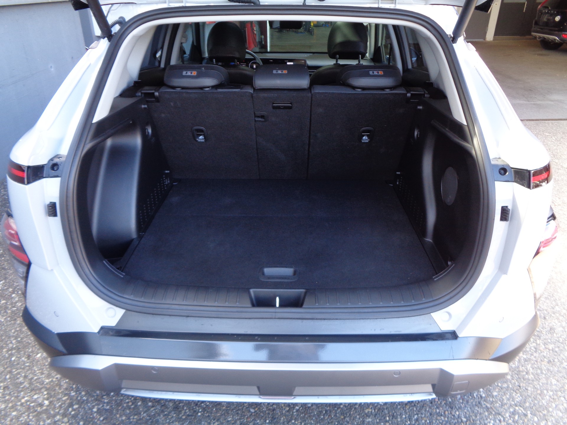 HYUNDAI Kona 1.6 GDi HEV Vertex DCT-image-16