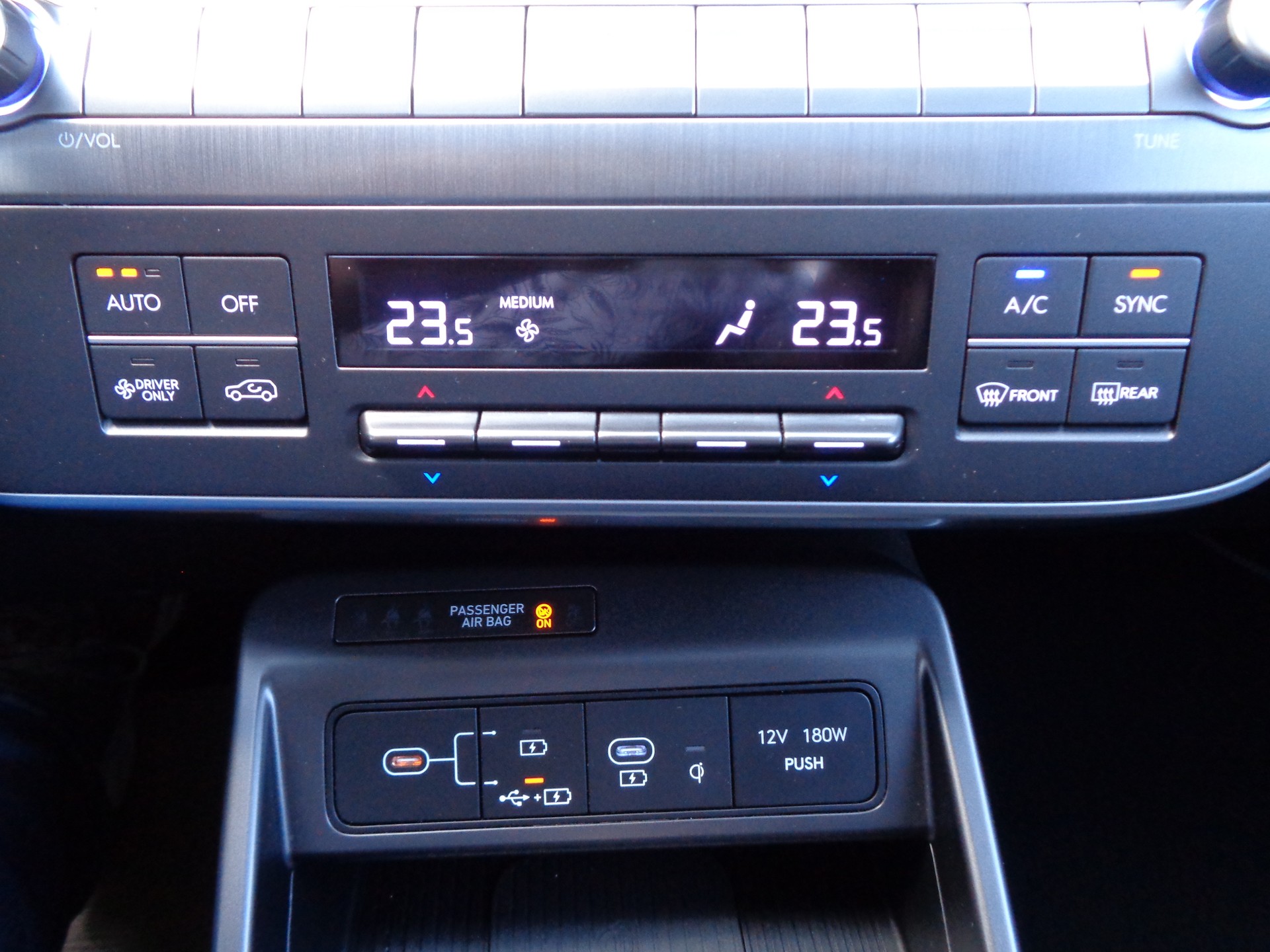 HYUNDAI Kona 1.6 GDi HEV Vertex DCT-image-13