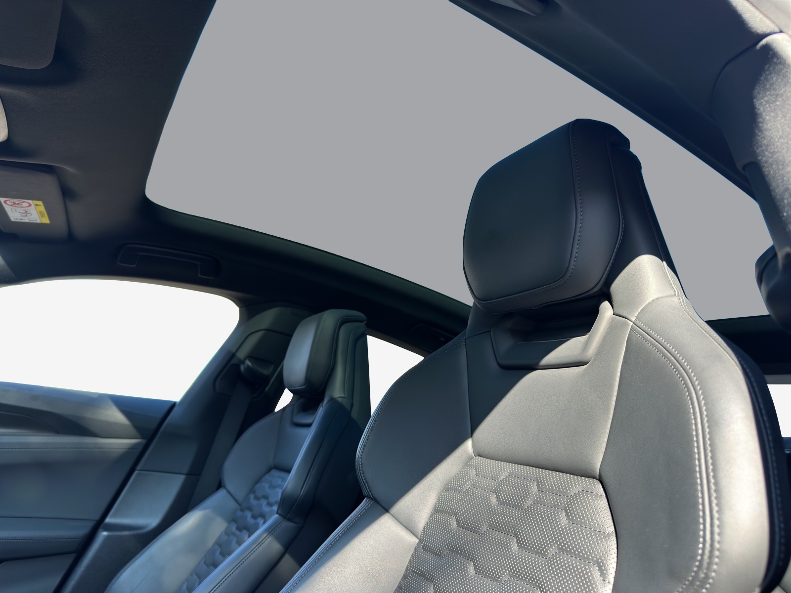 AUDI e-tron GT quattro-image-13