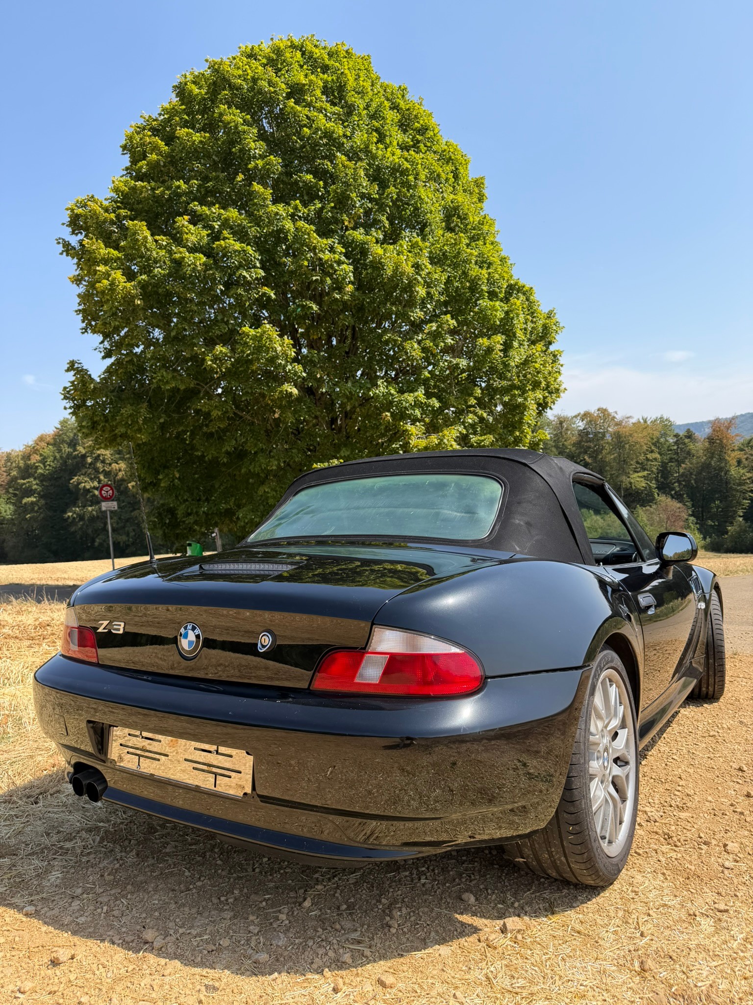 BMW 2.2-image-4