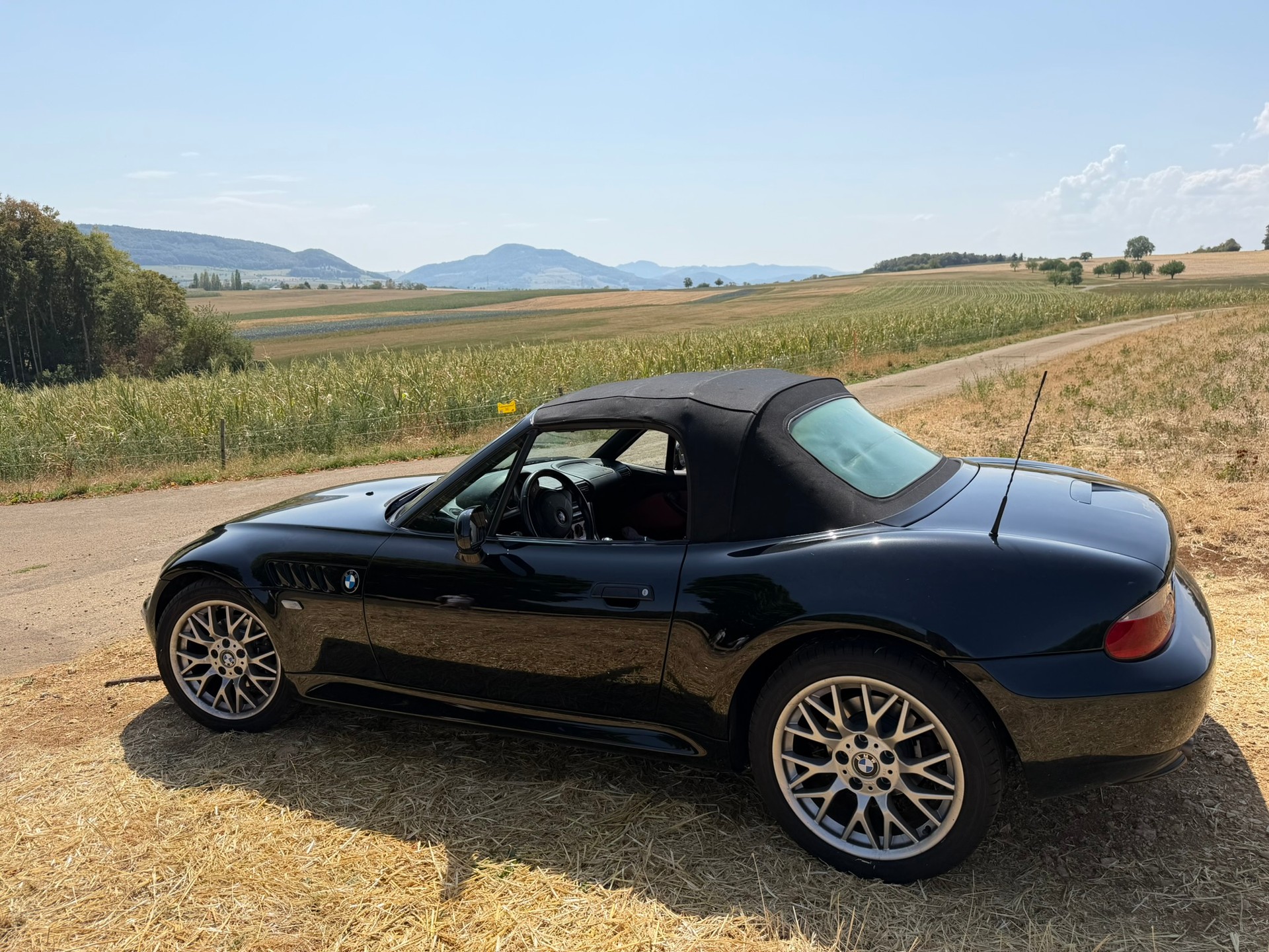 BMW 2.2-image-2