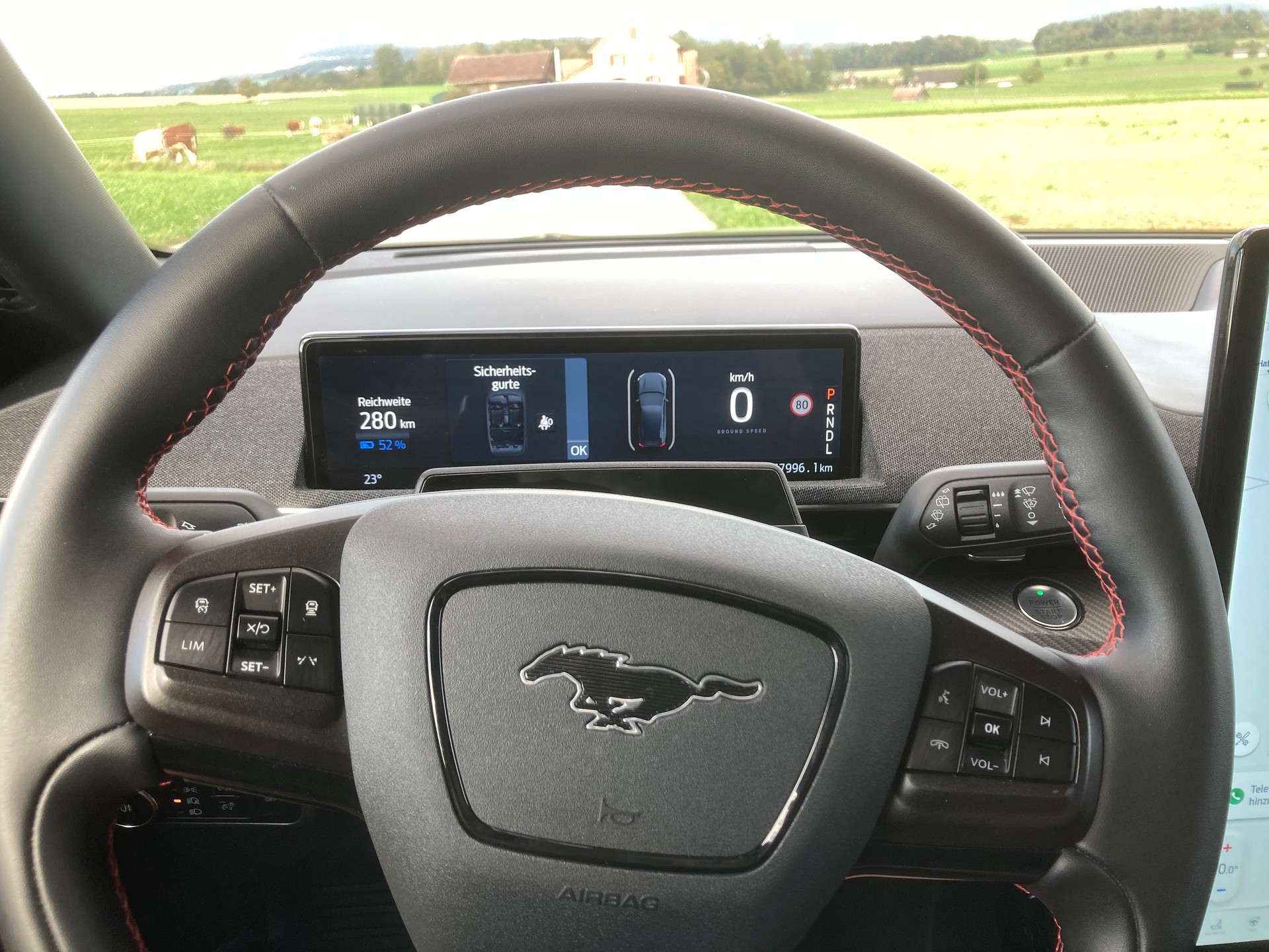 FORD Mustang MACH-E 99kWh Ext. Range 351PS Premium AT AWD 5d-image-11