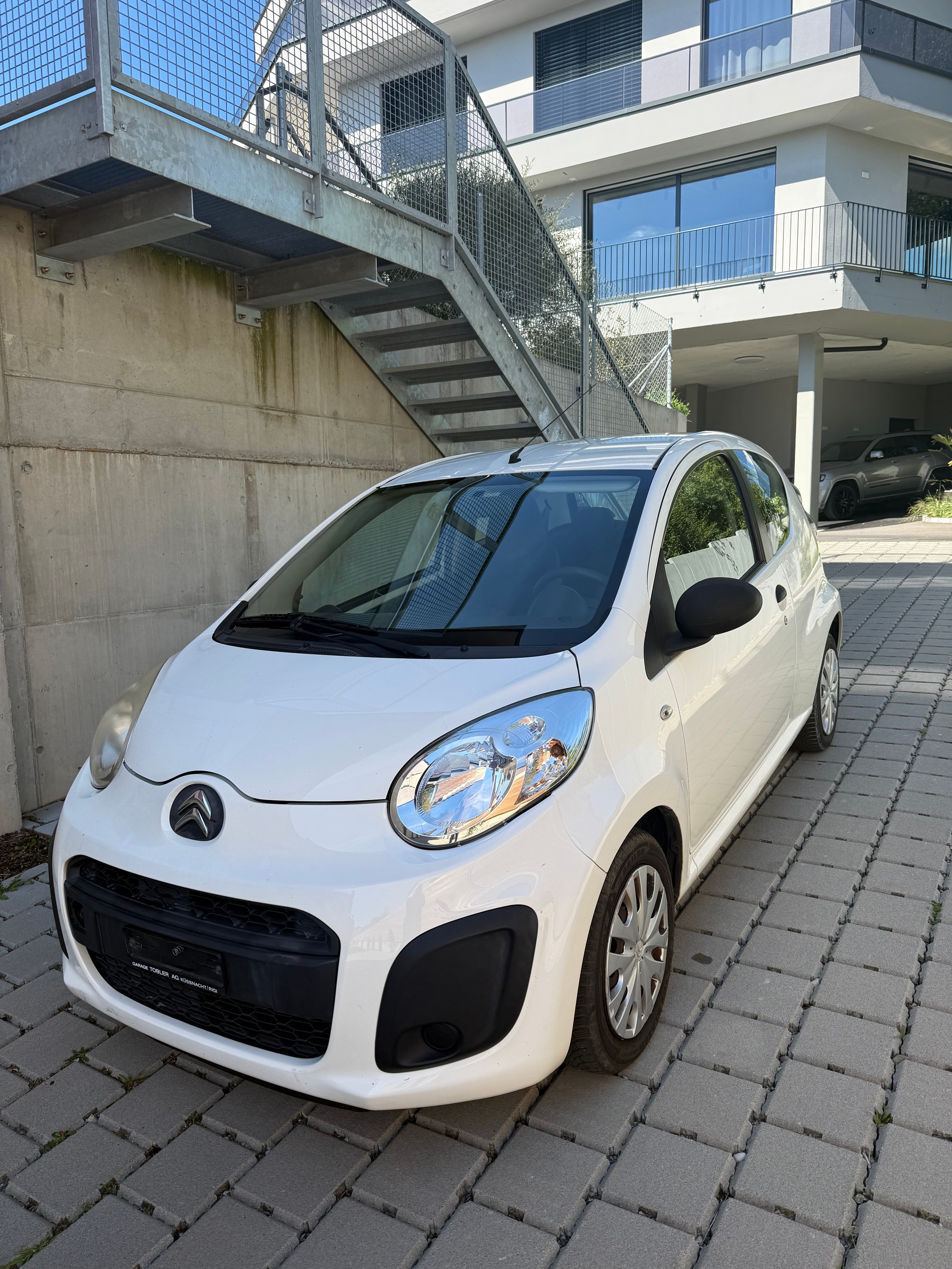 CITROEN C1 1.0i Attraction-image-4