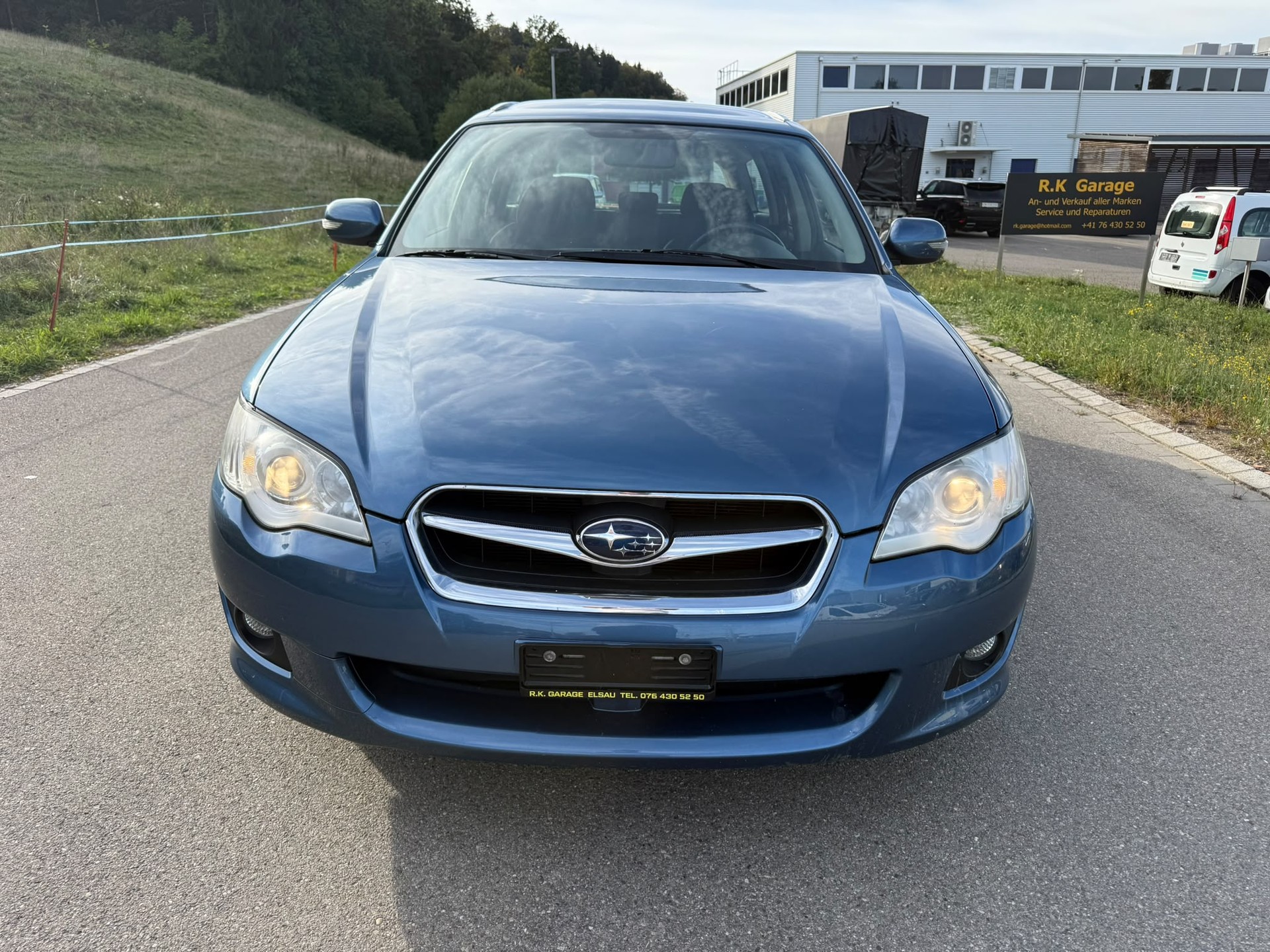 SUBARU Legacy 2.0R AWD Swiss-image-3