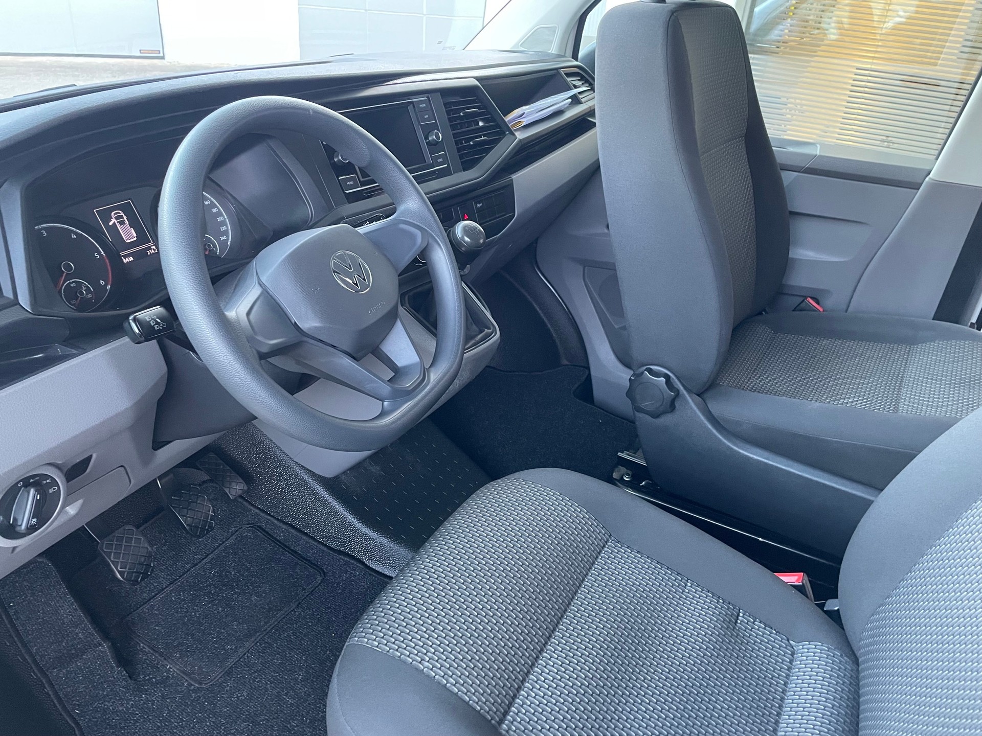 VW Kaw. 3000 2.0 TDI 110-image-5