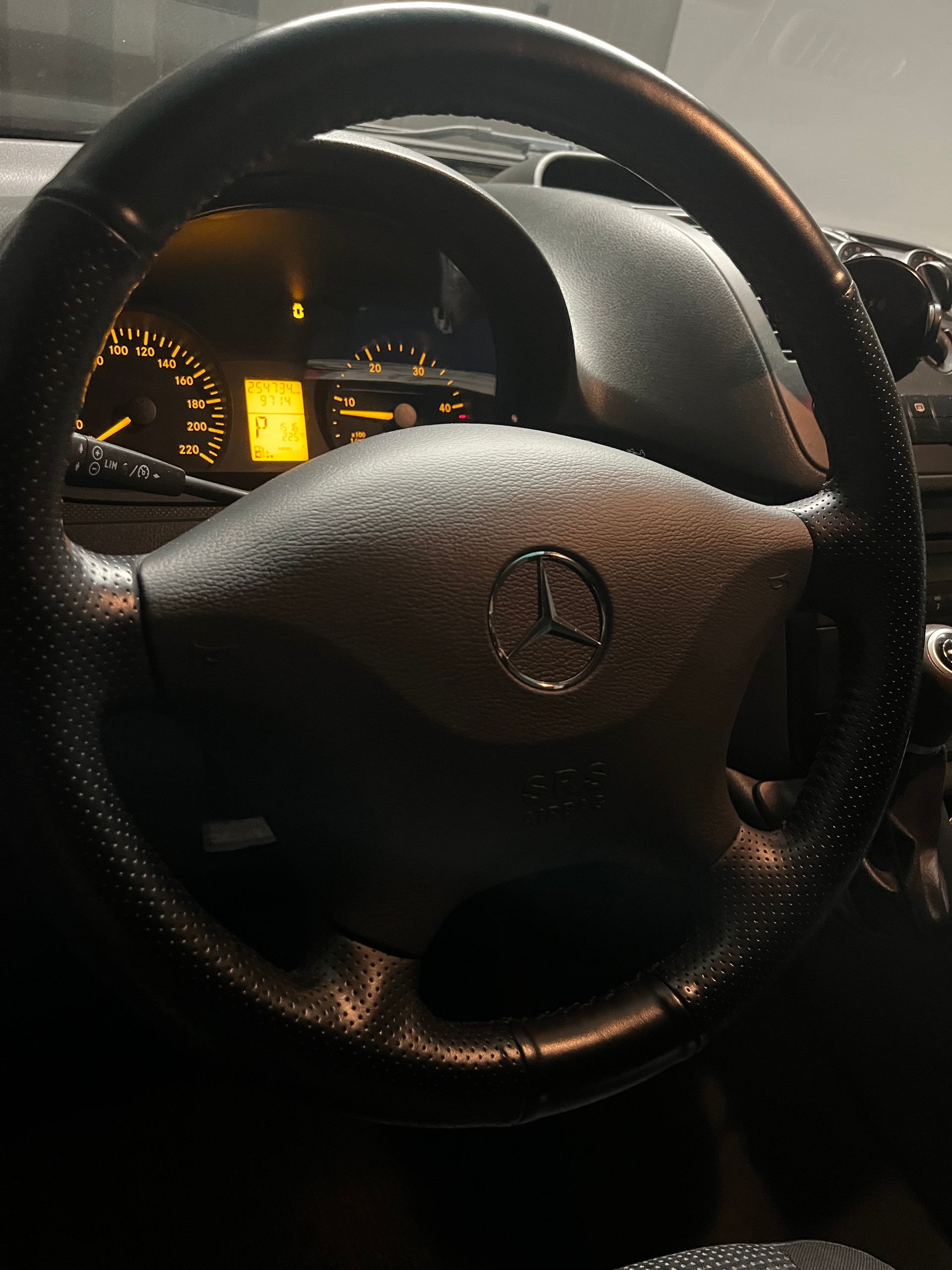 MERCEDES-BENZ 113 CDI-image-2
