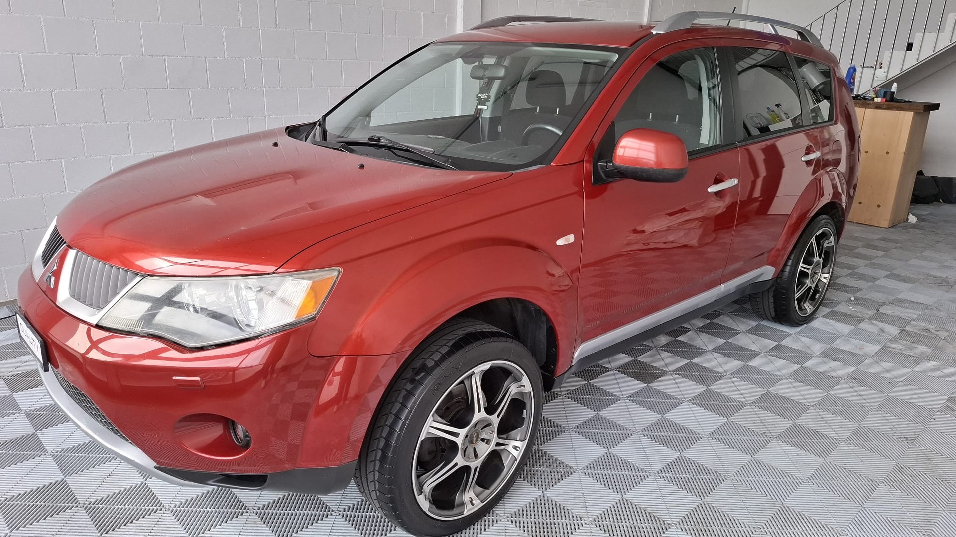 MITSUBISHI Outlander 2.4 Intense 4WD-image-0