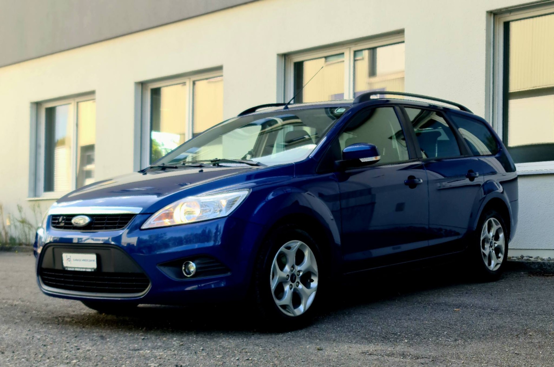 FORD Focus 1.8i Flexifuel Titanium-image-6