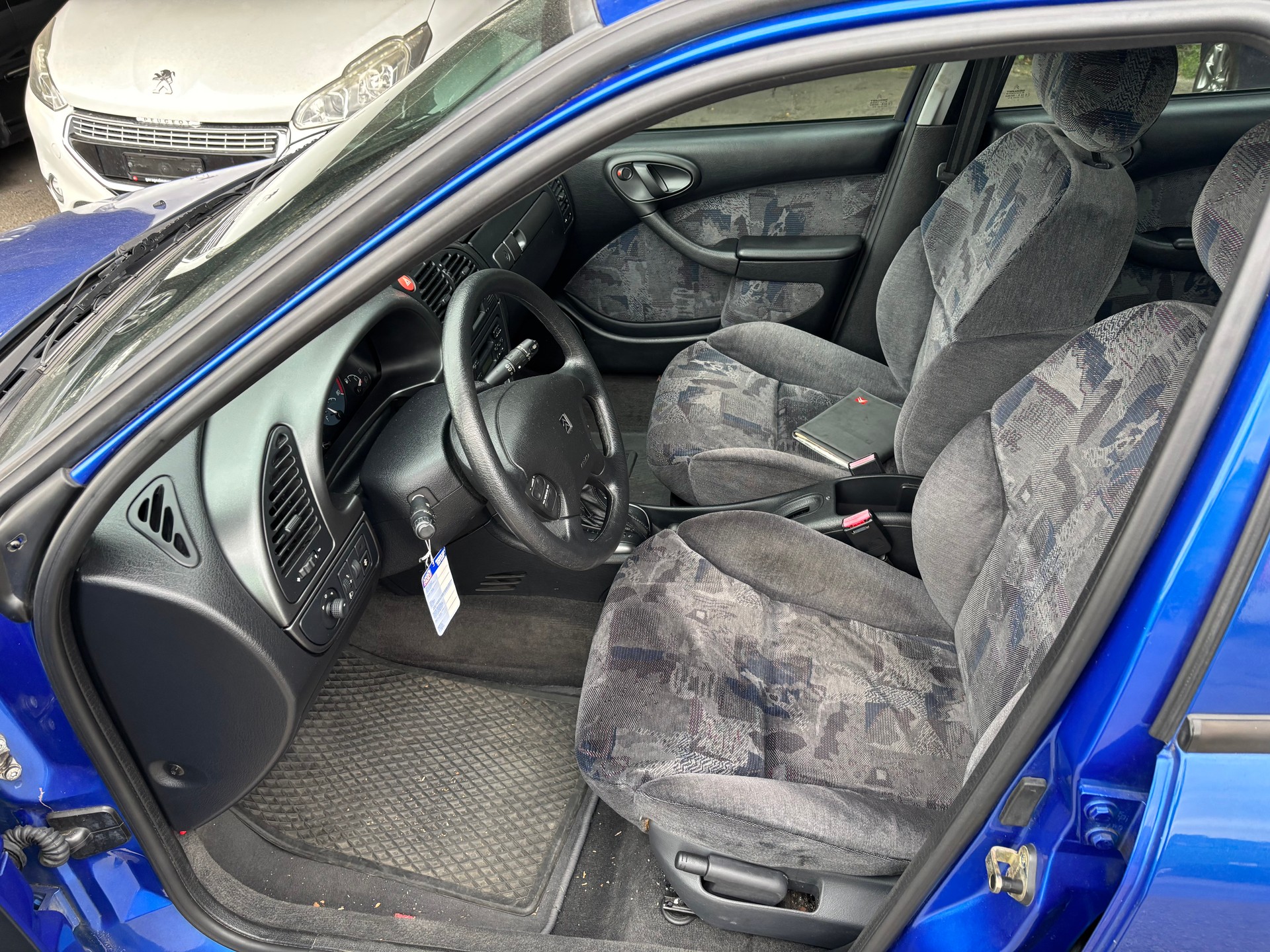 CITROEN Xsara Berline 1.8i Exclusive Automatic-image-4