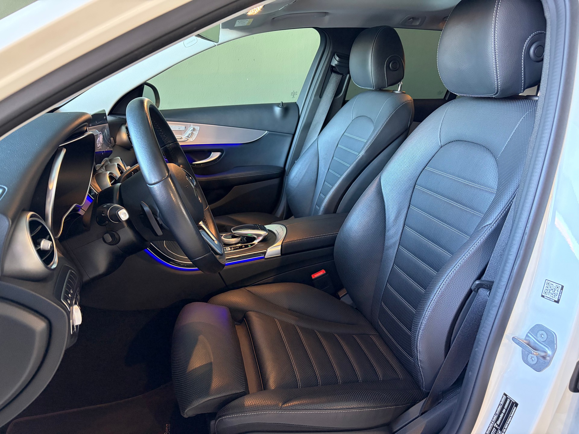 MERCEDES-BENZ C 220 d 4Matic 9G-Tronic *CH-Fahrzeug*STANDHEIZUNG*Panoramadach*-image-8