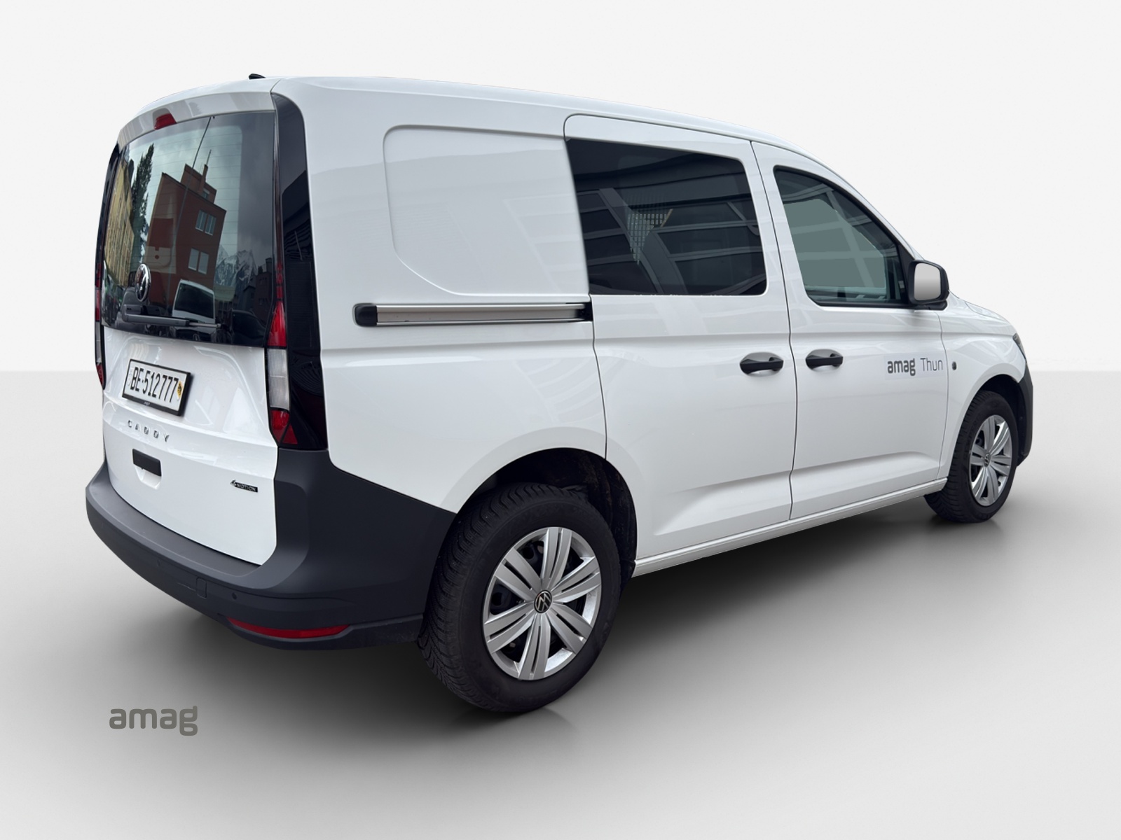 VW Caddy Cargo 2.0TDI 4Motion-image-4