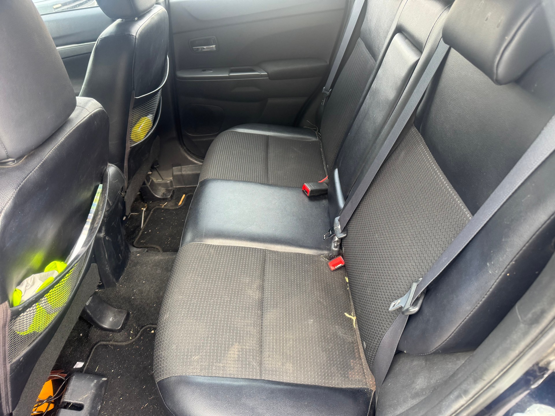 CITROEN C4 Aircross 1.8 HDi Exclusive 4WD-image-8