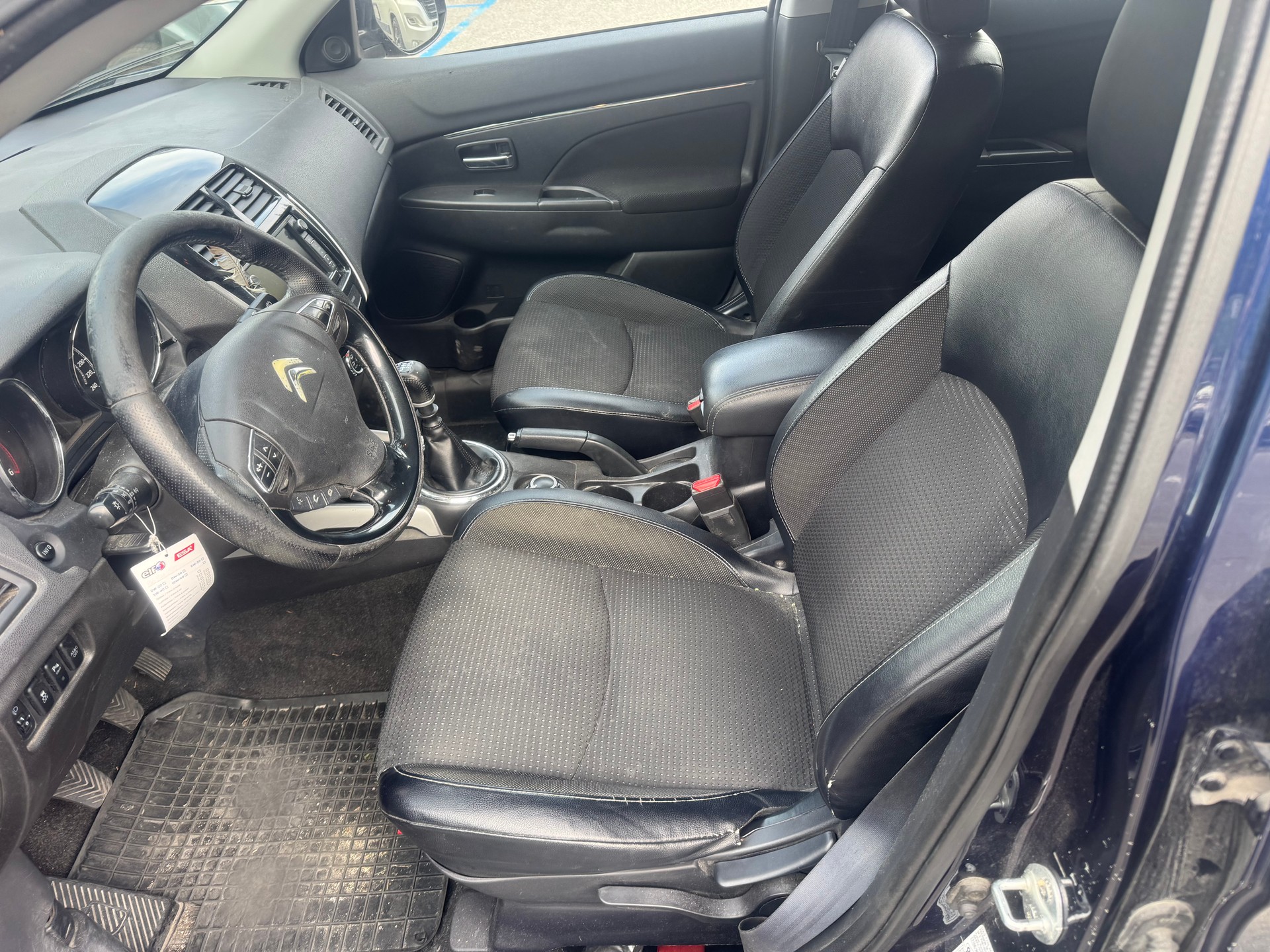 CITROEN C4 Aircross 1.8 HDi Exclusive 4WD-image-7