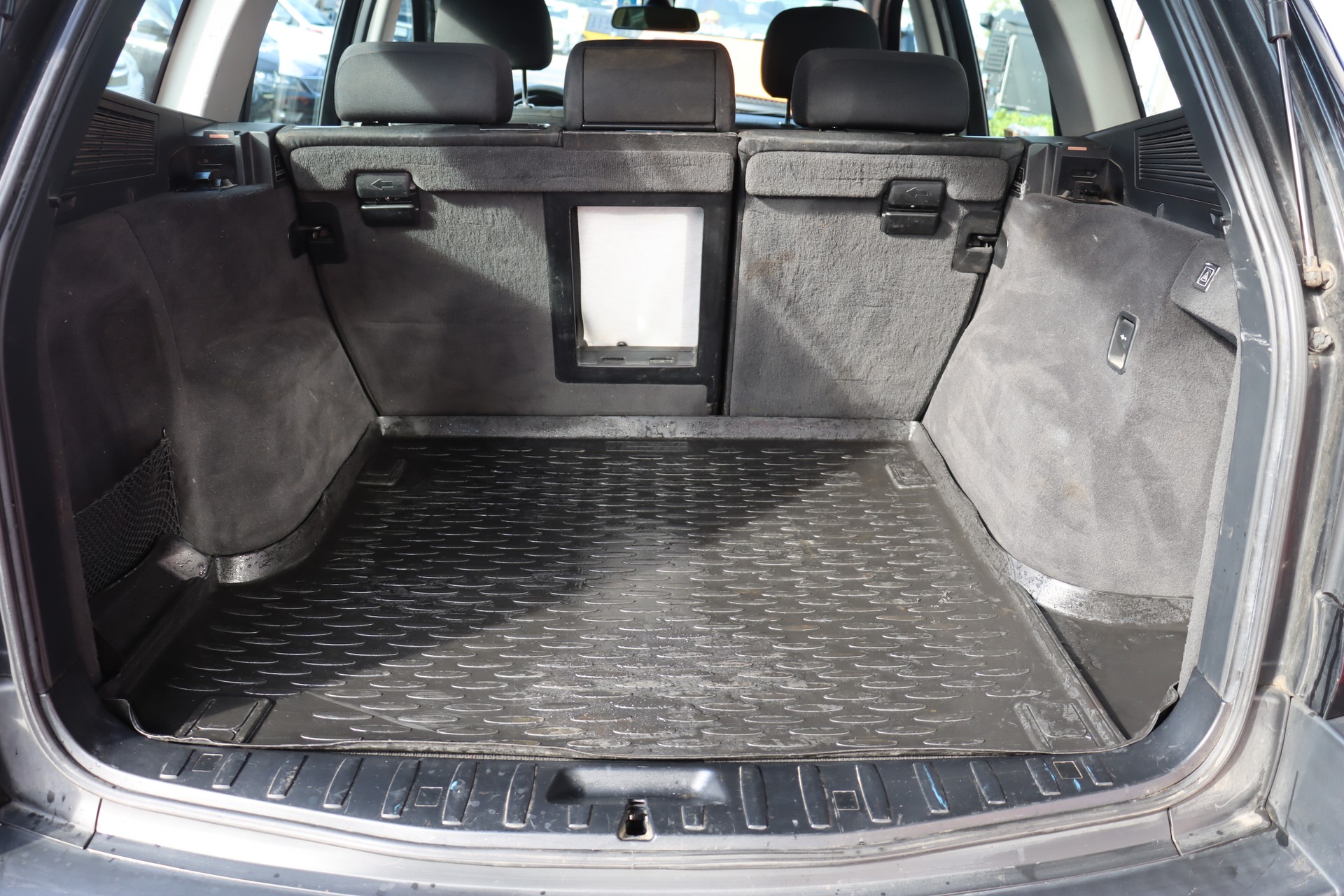 BMW X3 2.5i-image-7