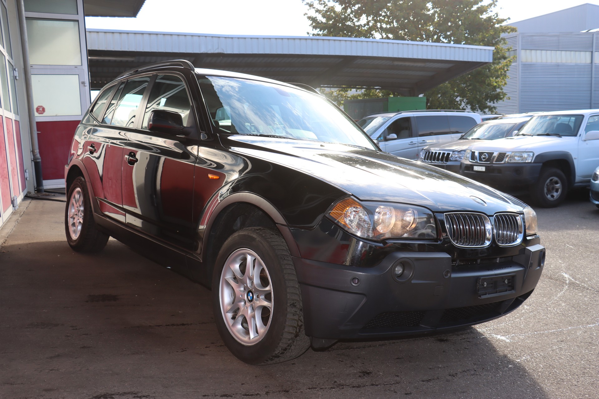 BMW X3 2.5i-image-3