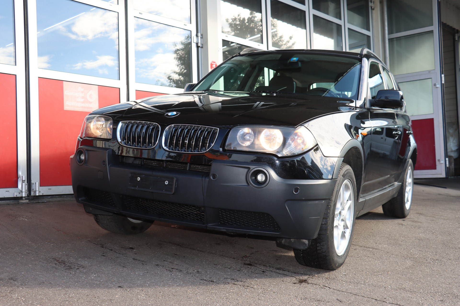 BMW X3 2.5i-image-1
