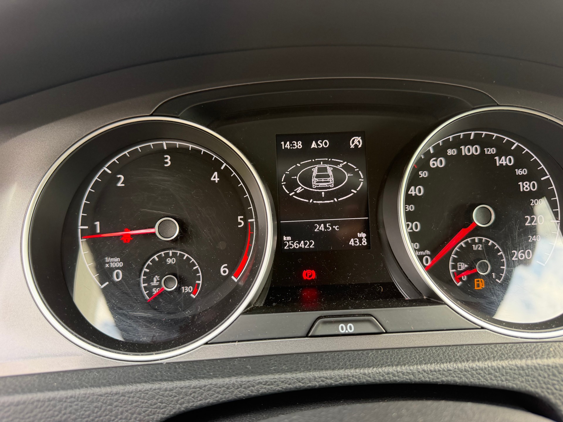 VW Golf 1.6 TDI Comfortline 4Motion-image-7