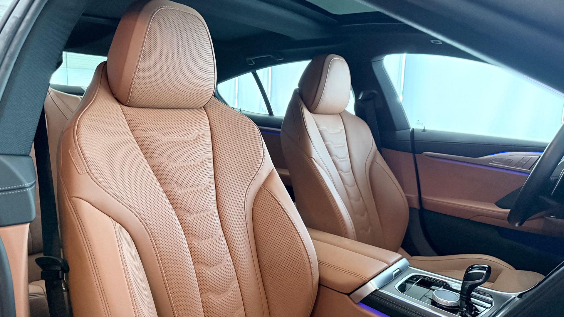 BMW M850i xDrive Gran Coupé-image-26