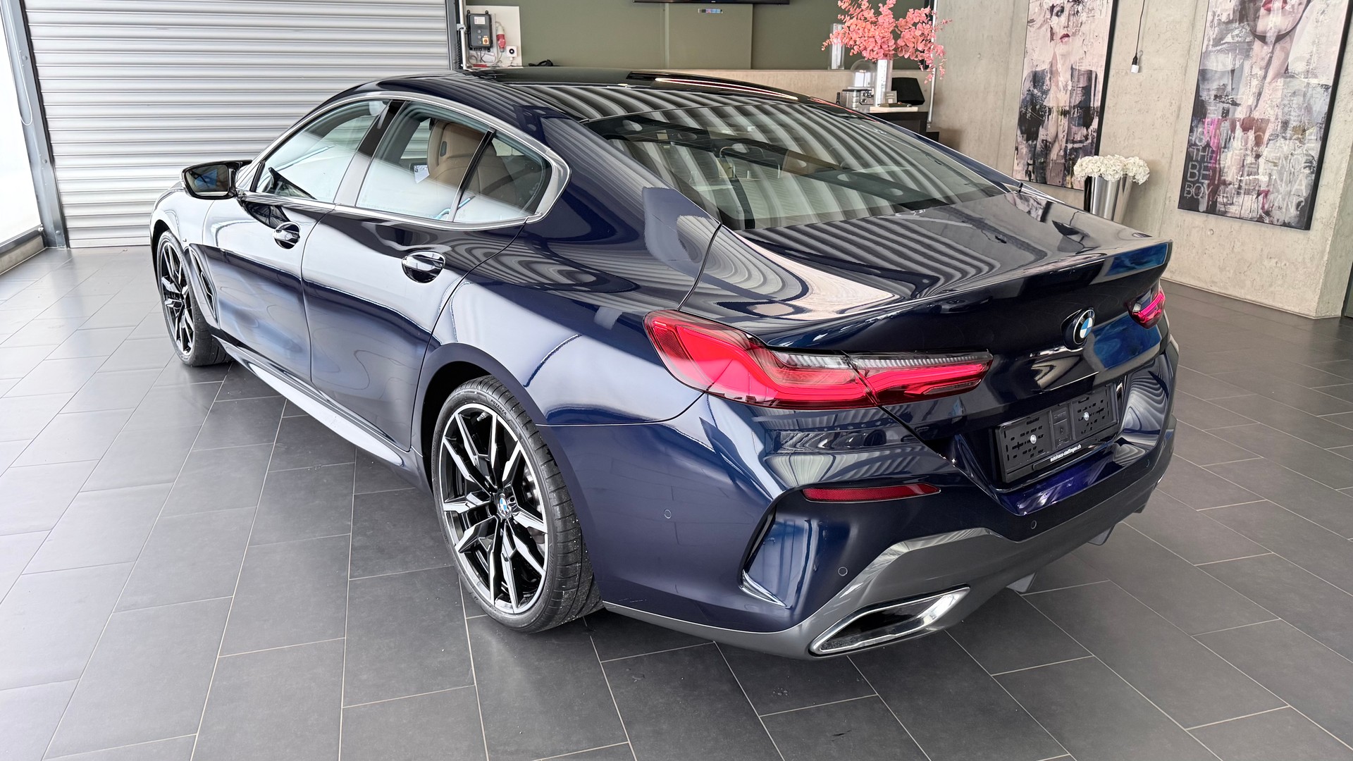 BMW M850i xDrive Gran Coupé-image-17