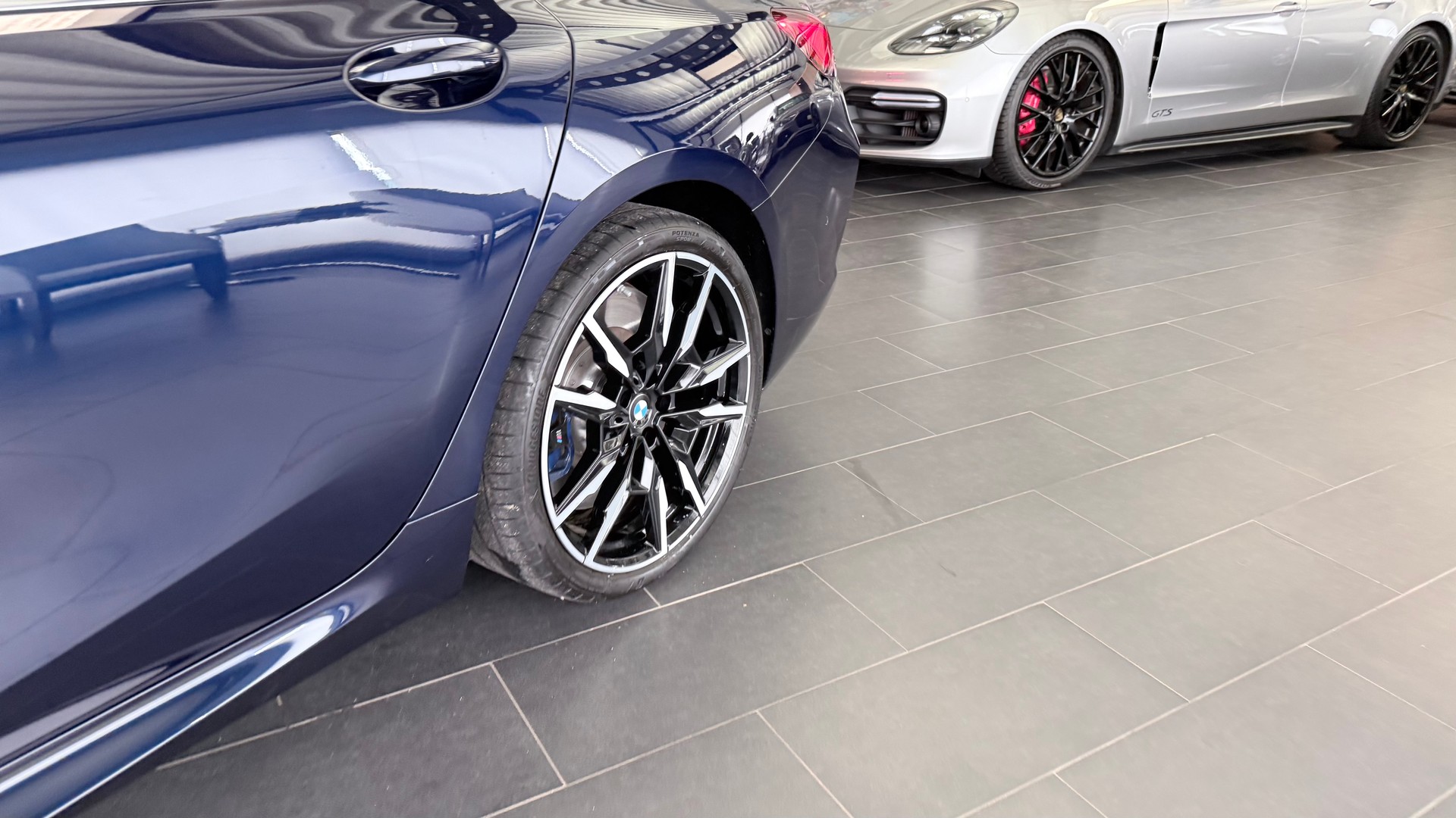 BMW M850i xDrive Gran Coupé-image-7