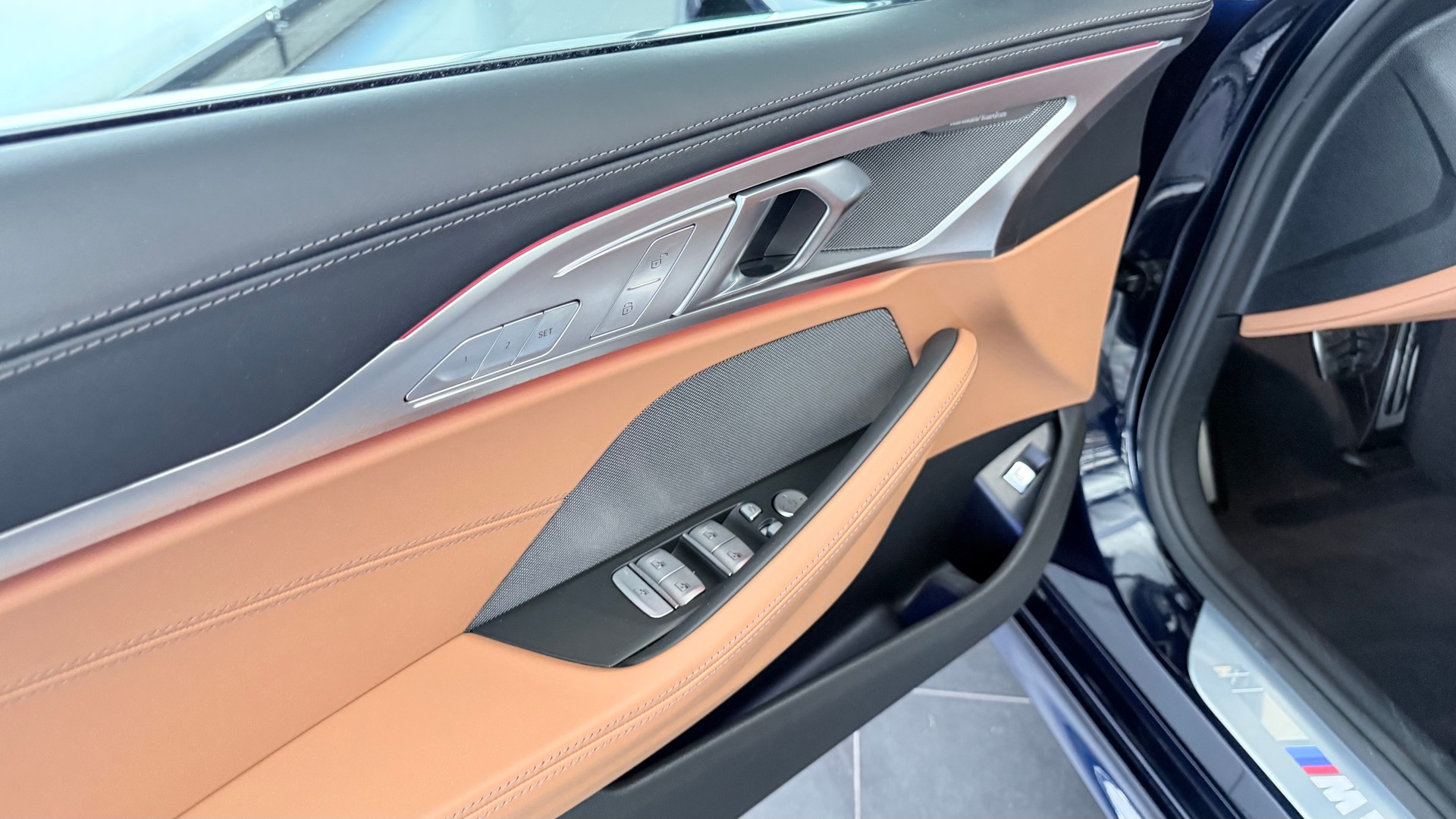 BMW M850i xDrive Gran Coupé-image-11