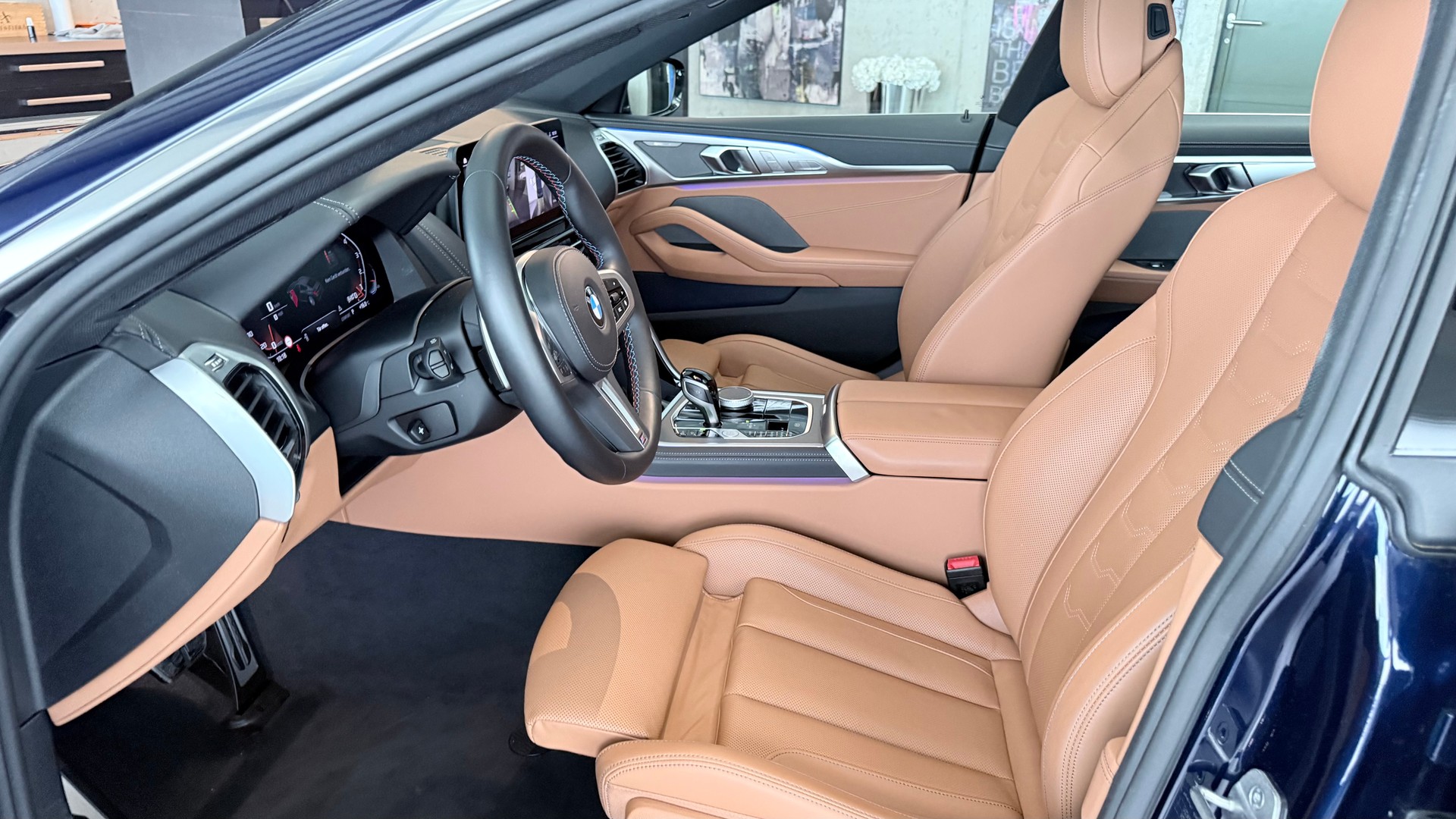 BMW M850i xDrive Gran Coupé-image-10