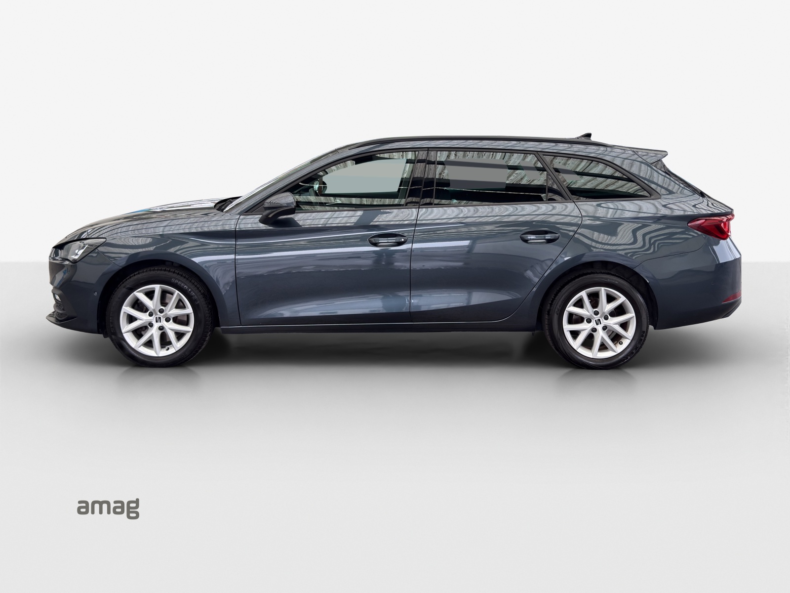 SEAT Leon ST 2.0 TDI EVO DSG Style-image-1