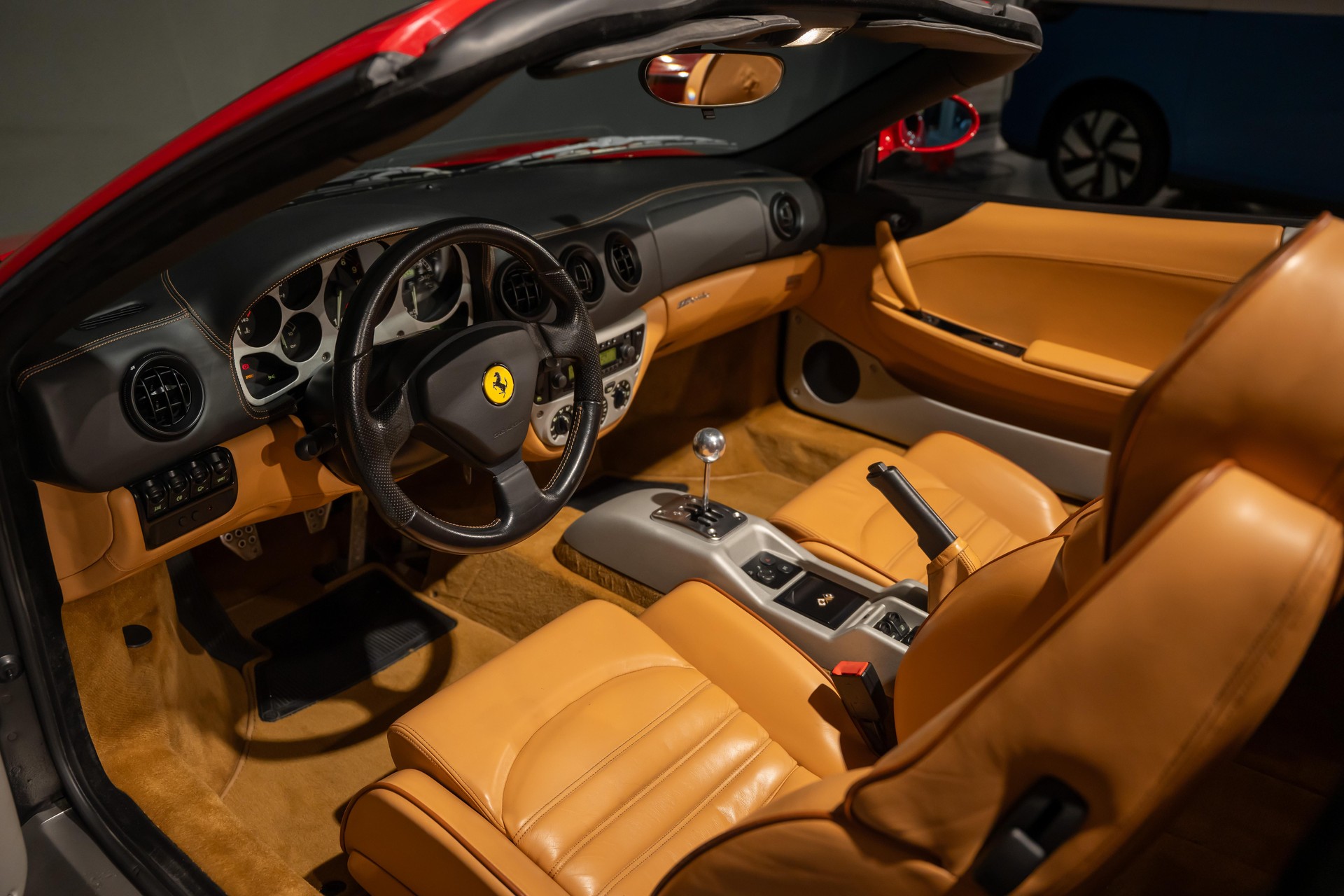 FERRARI 360 Spider-image-13