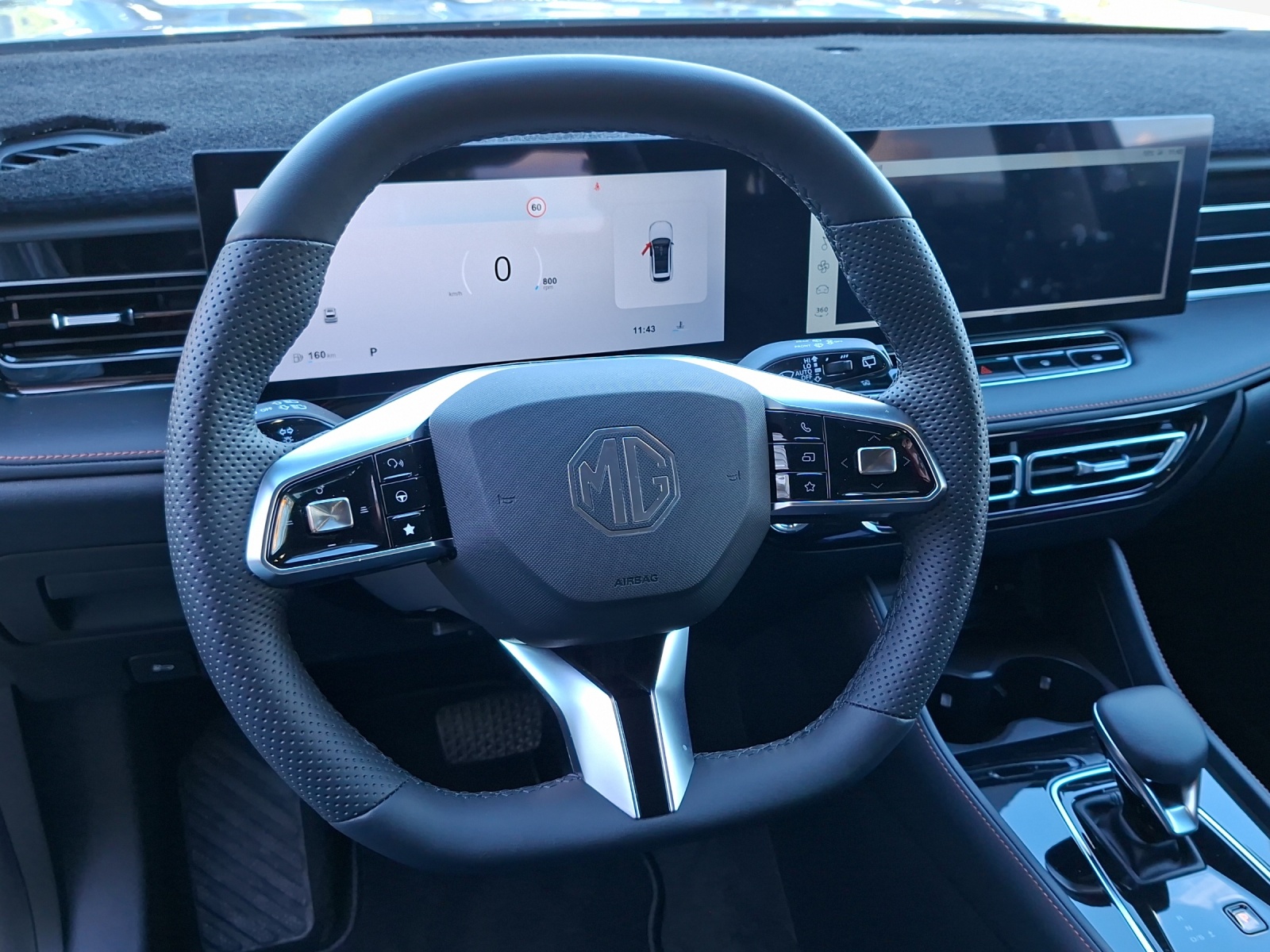 MG HS 1.5 T Luxury Automat-image-9