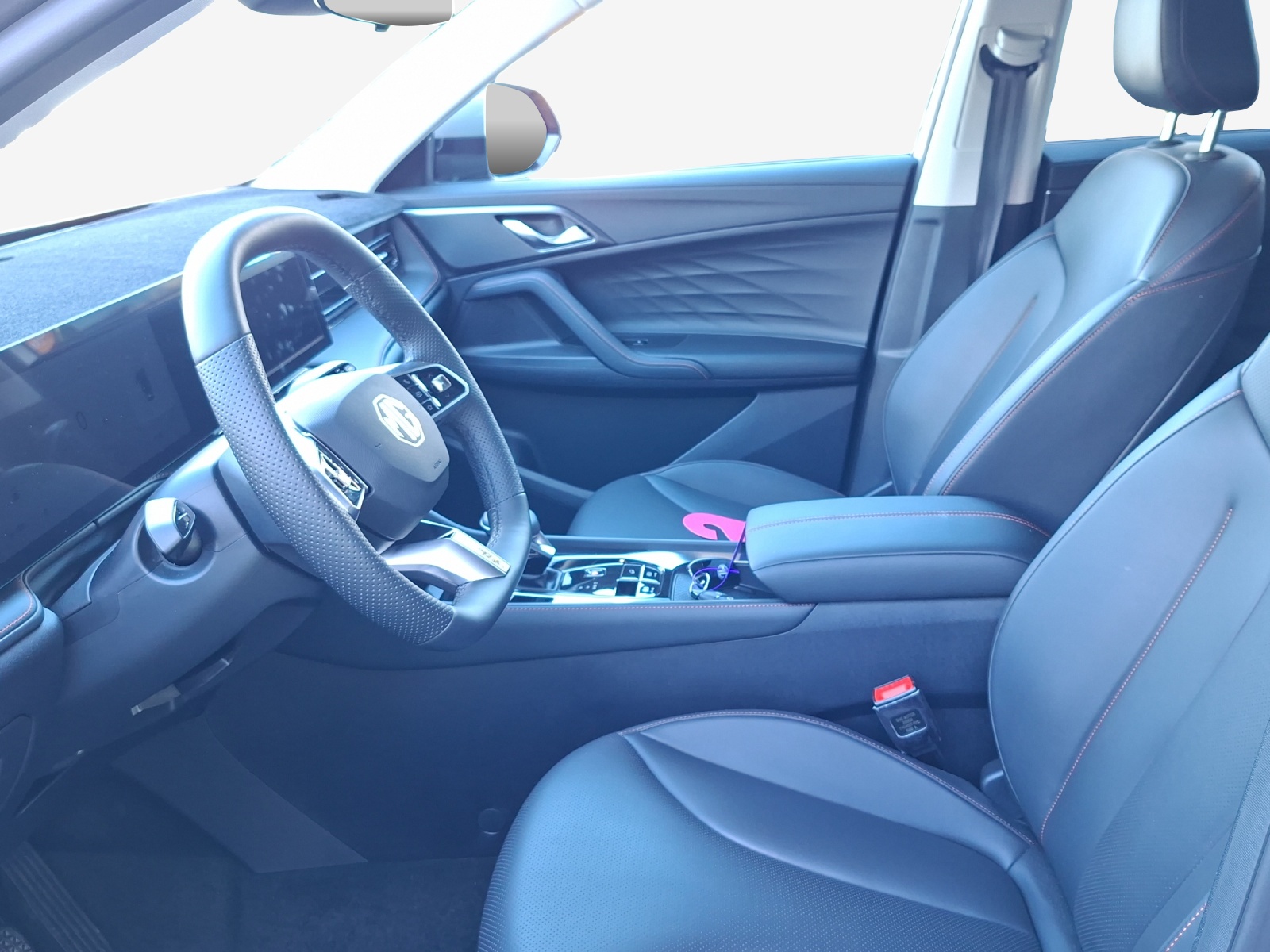 MG HS 1.5 T Luxury Automat-image-7